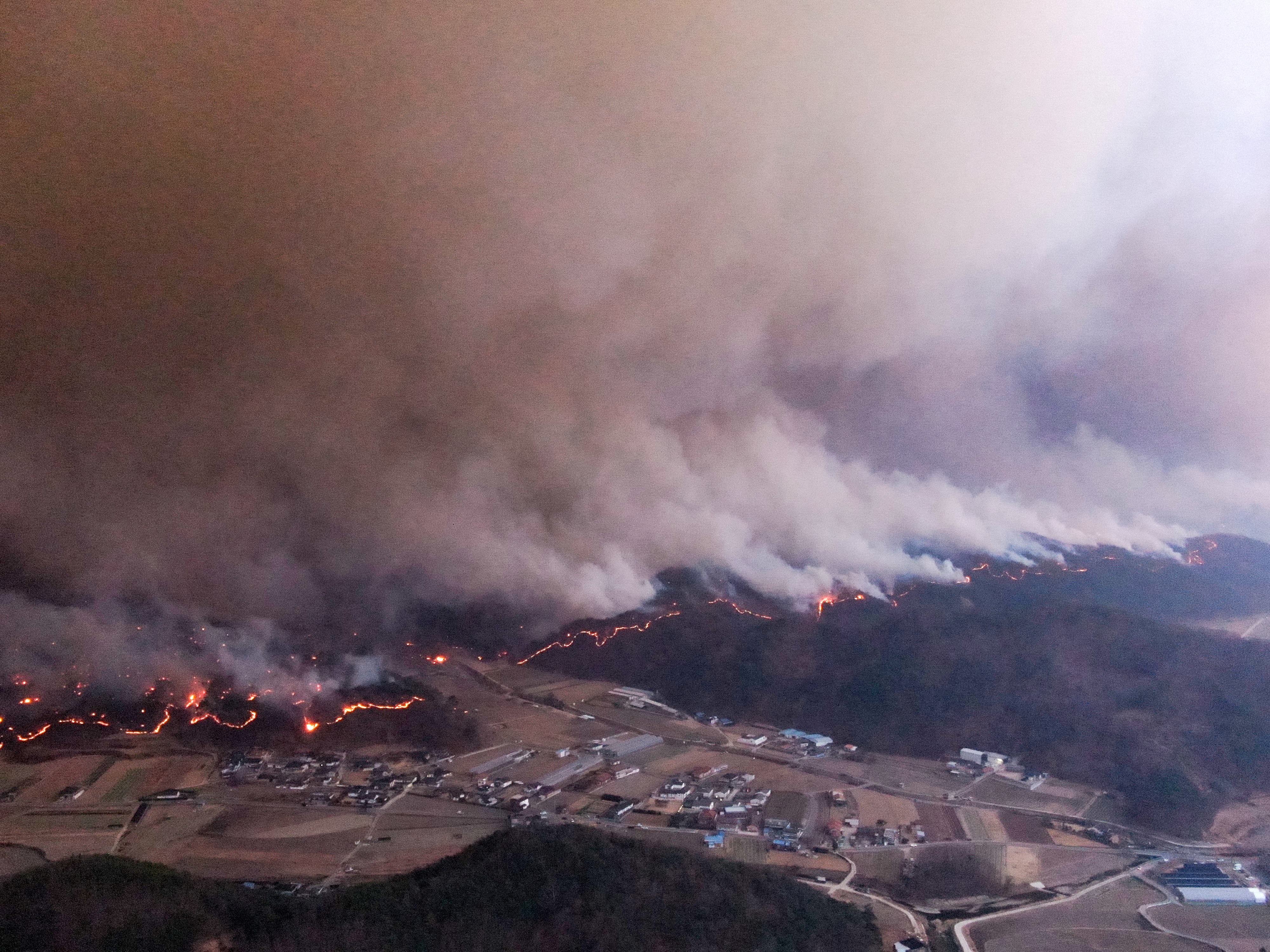 Wildfires kill 18 and displace thousands in South Korea
