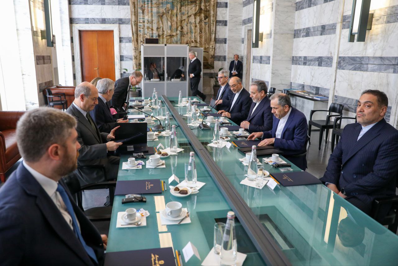 Araghchi meets Tanjani