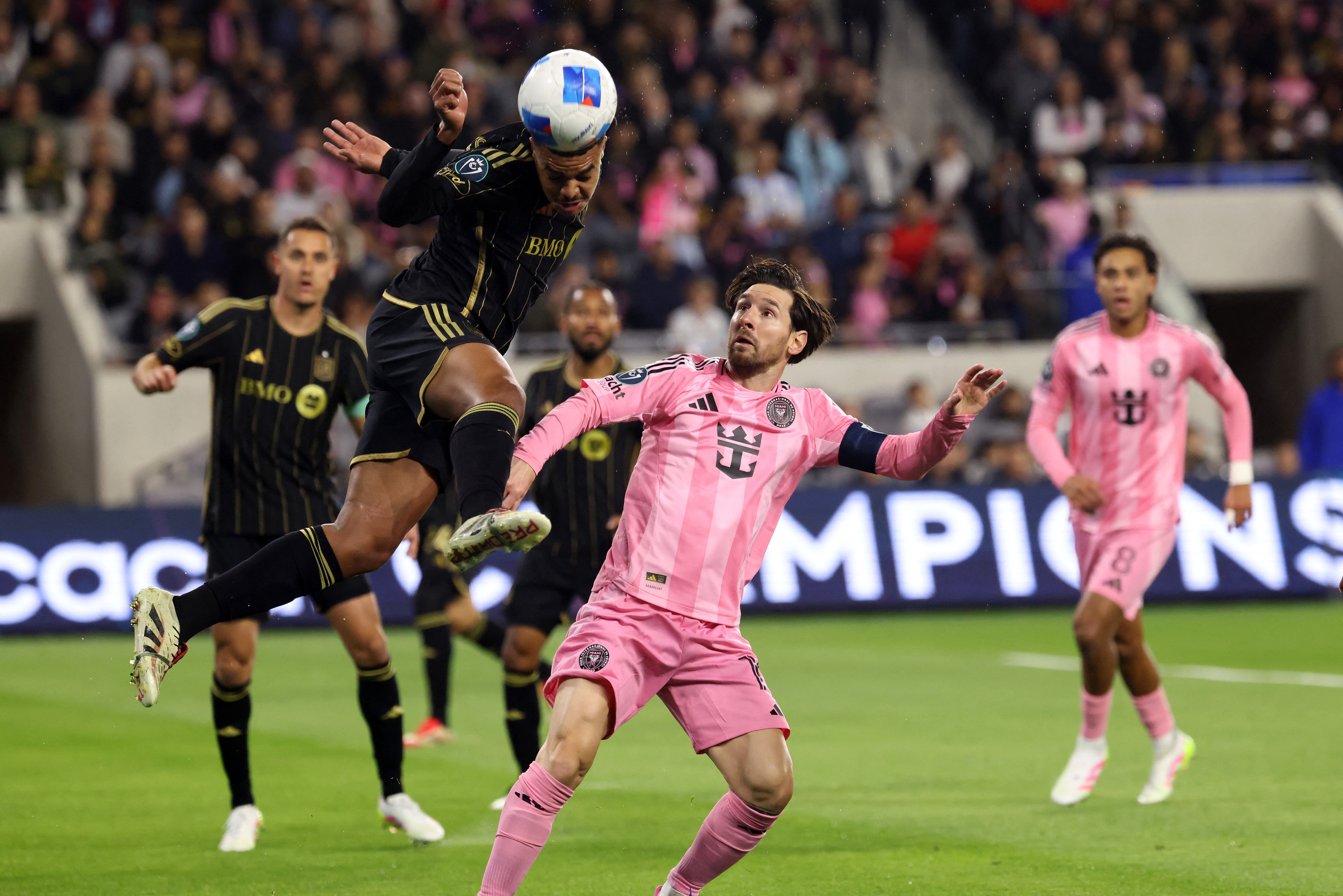Lionel Messi in action.