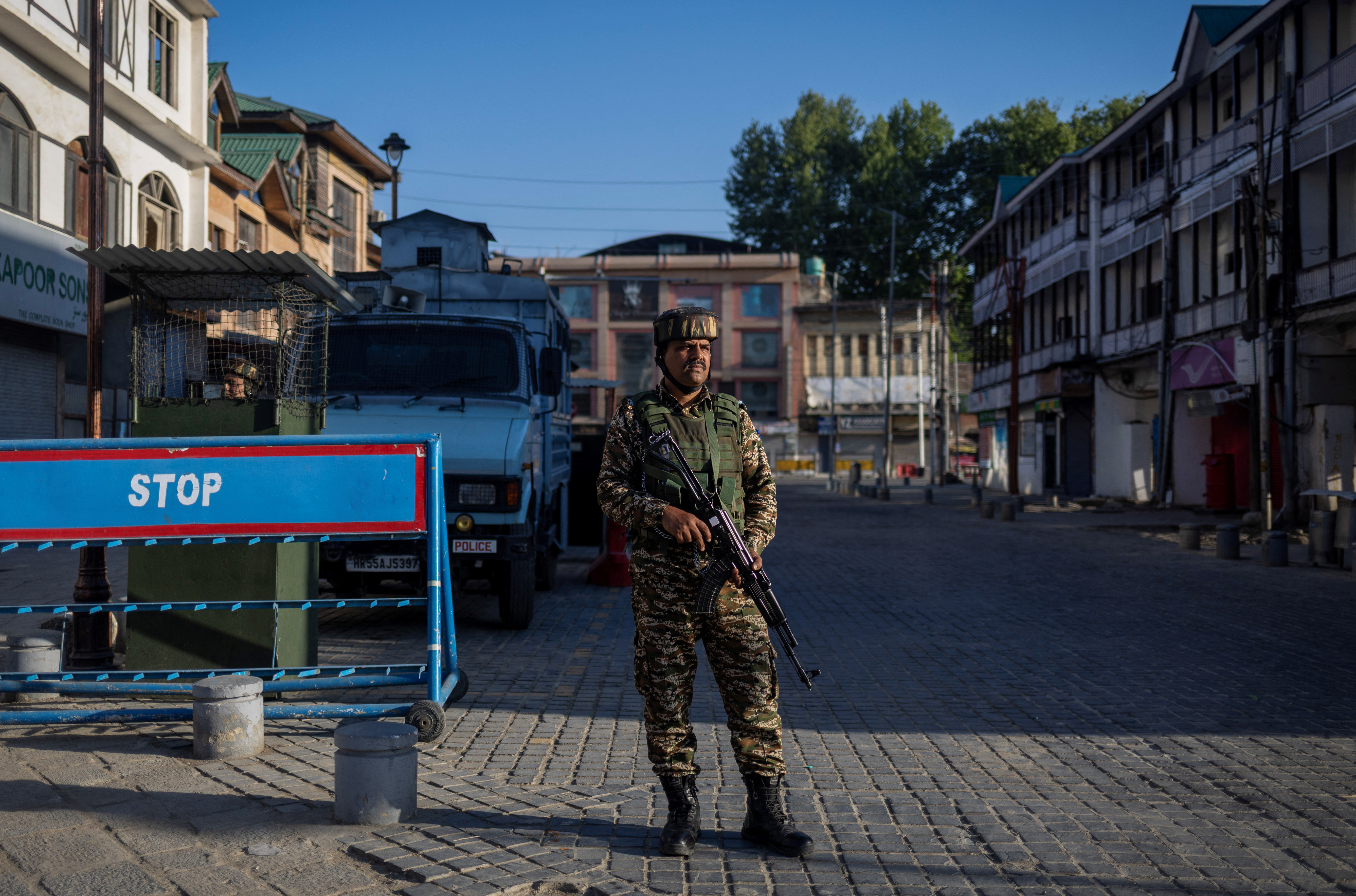 Indian security force personnel in Kashmir