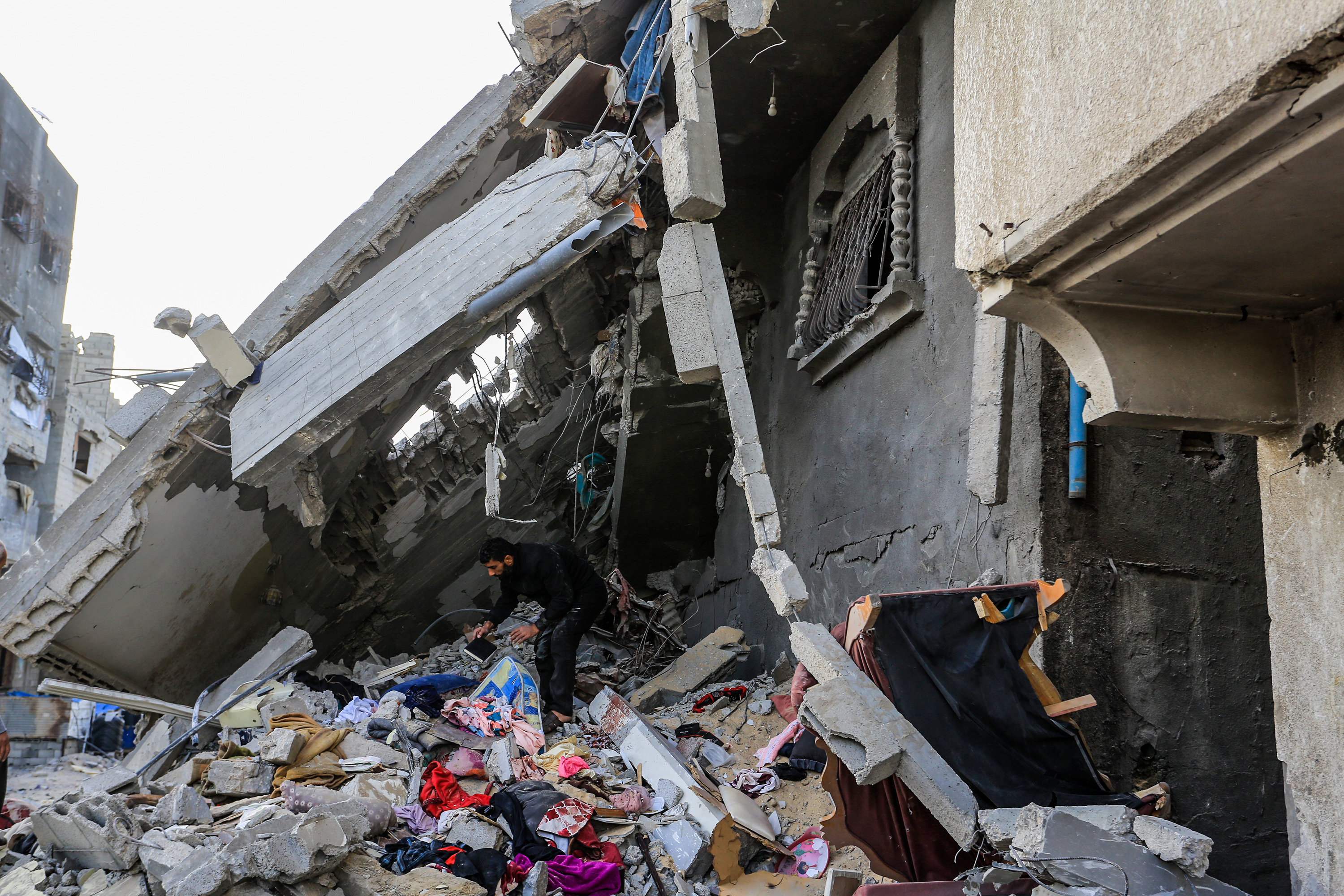 At least 46 people have been killed in Israeli attacks on Gaza over the last 24 hours.