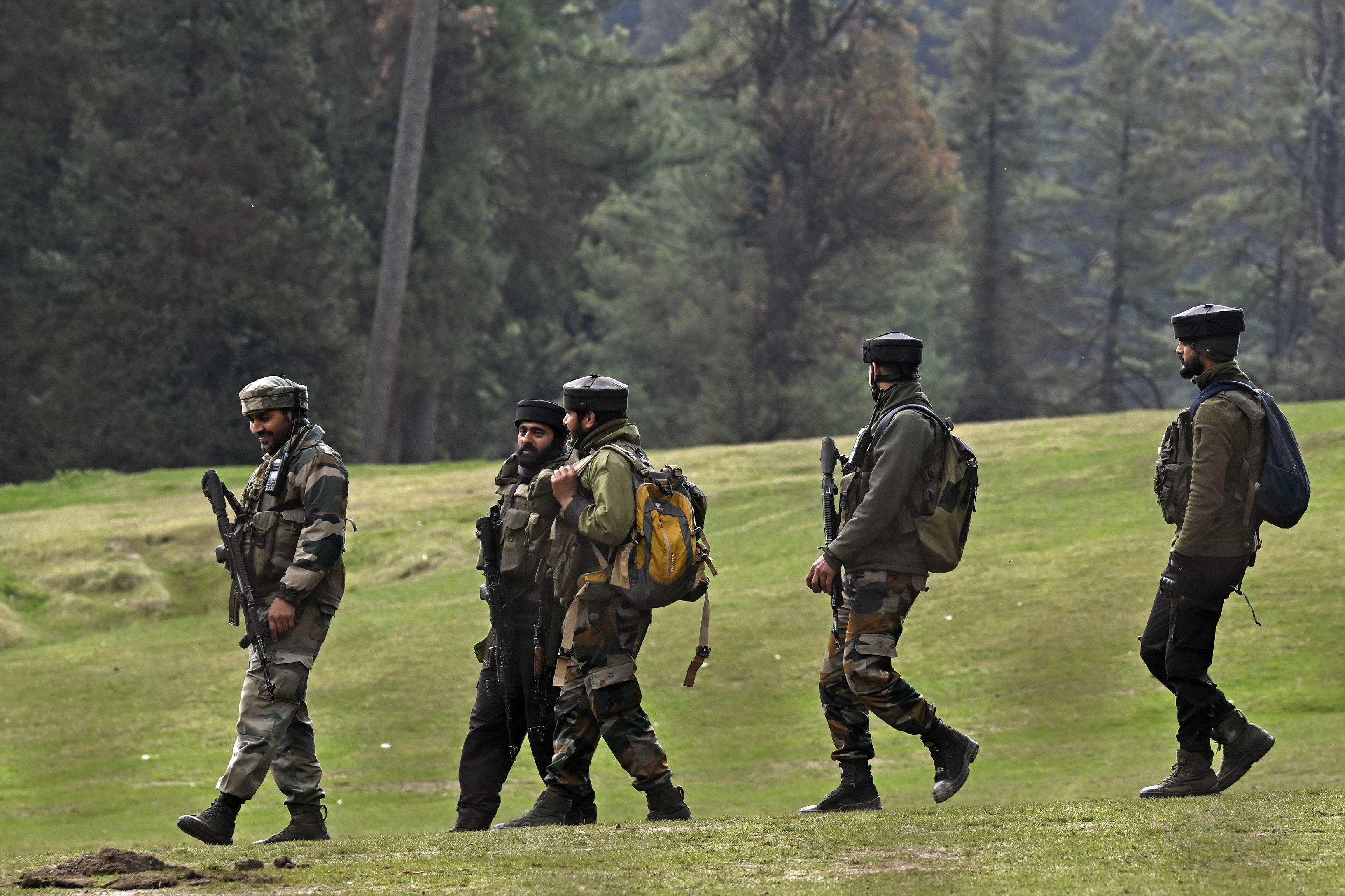 India hunts gunmen who killed 26 in Kashmir tourist hotspot