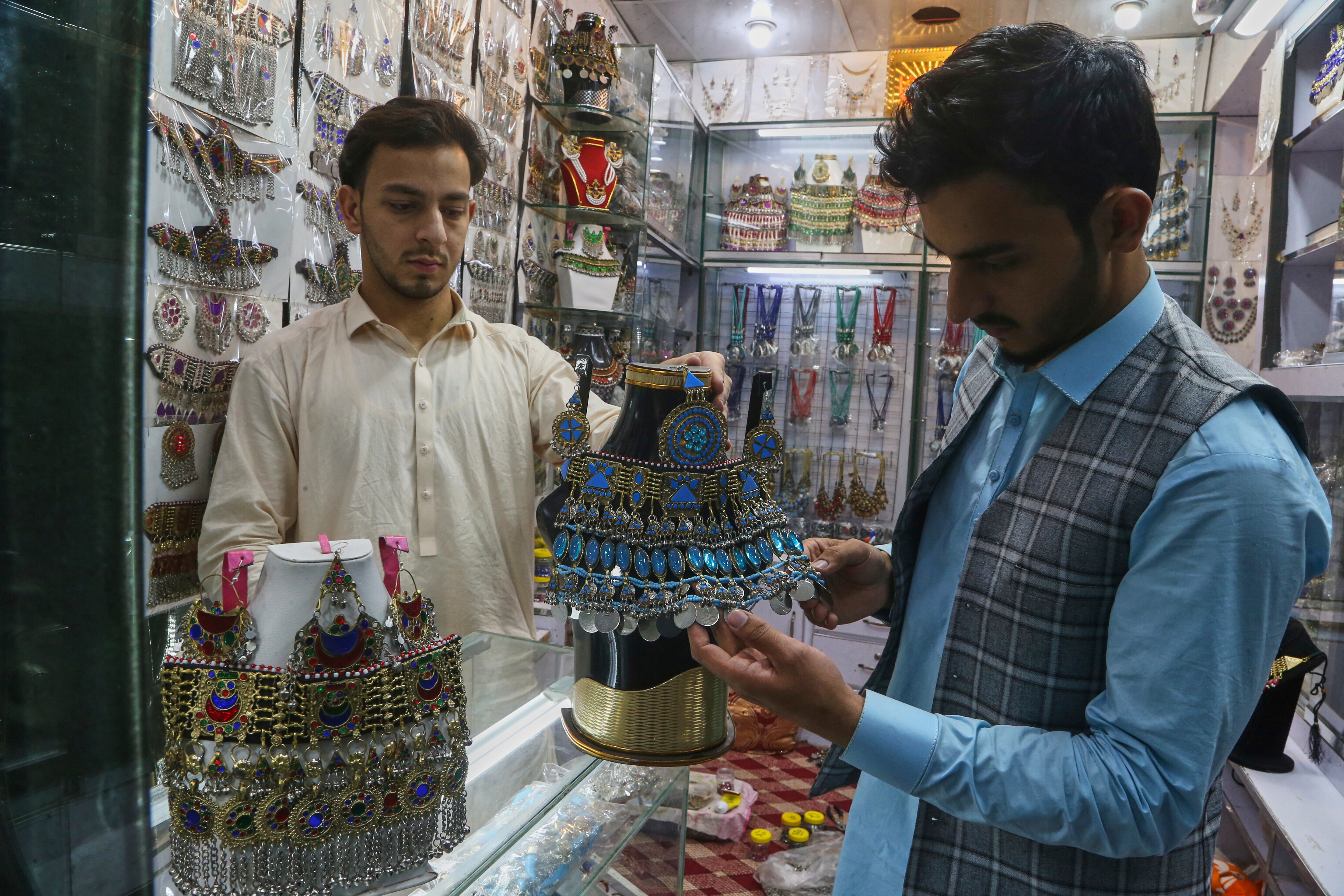 Pakistan Afghan Refugees