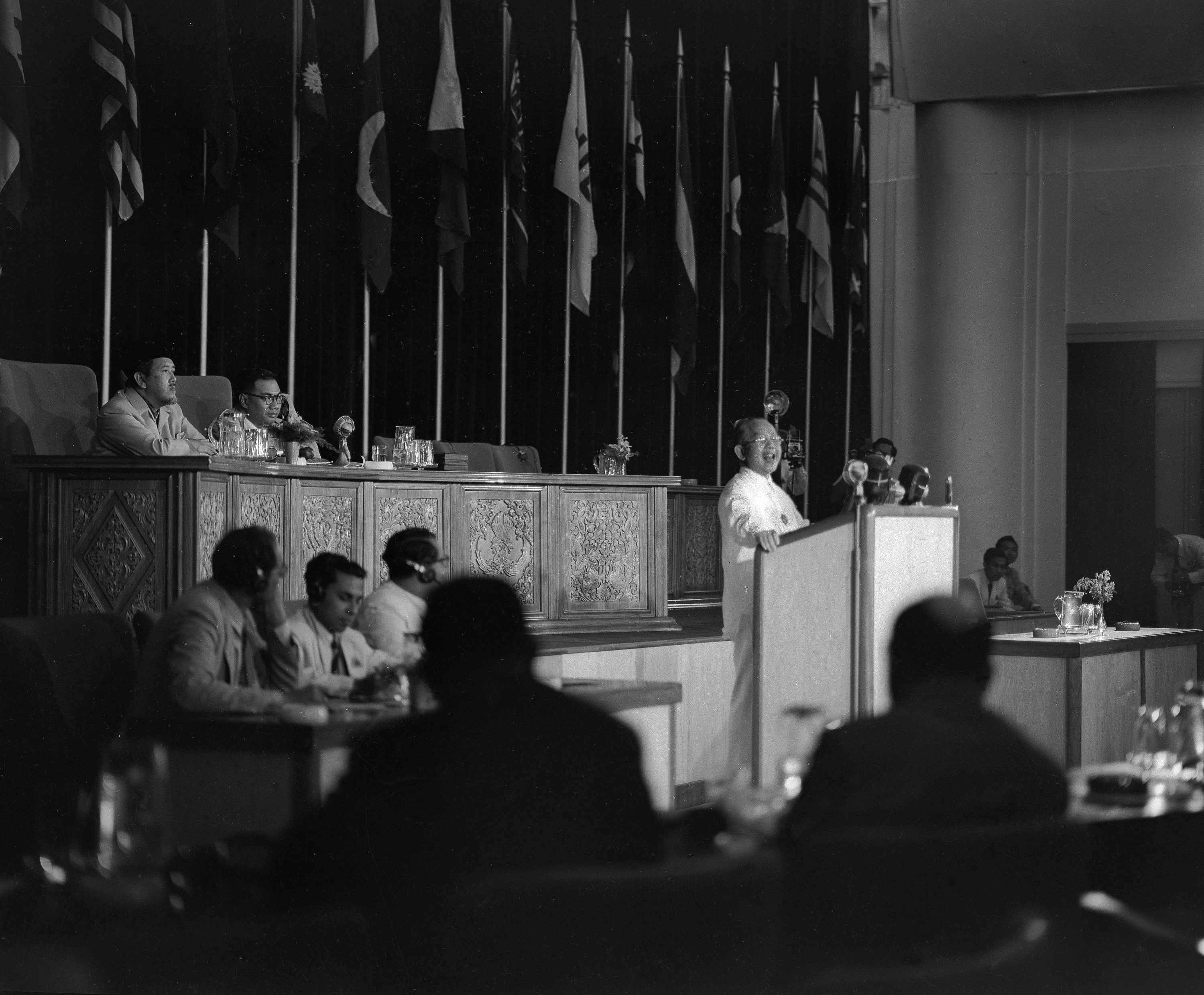 Philippines delegate Carlos Romulo delivers the closing speech at the Asian-African conference at Bandung, Indonesia, April 24, 1955. (AP Photo)