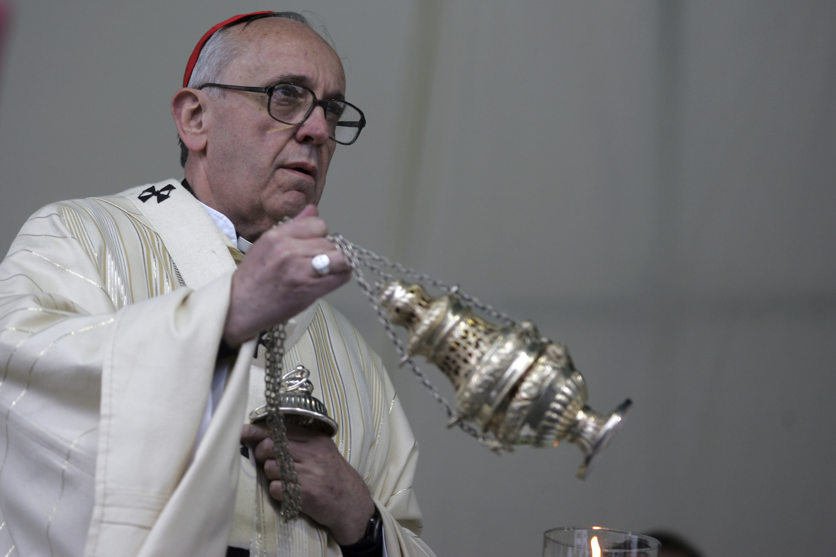 Argentine Cardinal Jorge Mario Bergoglio celebrates the traditional Tedeum mass at the Metropolitan Cathedral on May 25, 2008 in Buenos Aires, Argentina.
