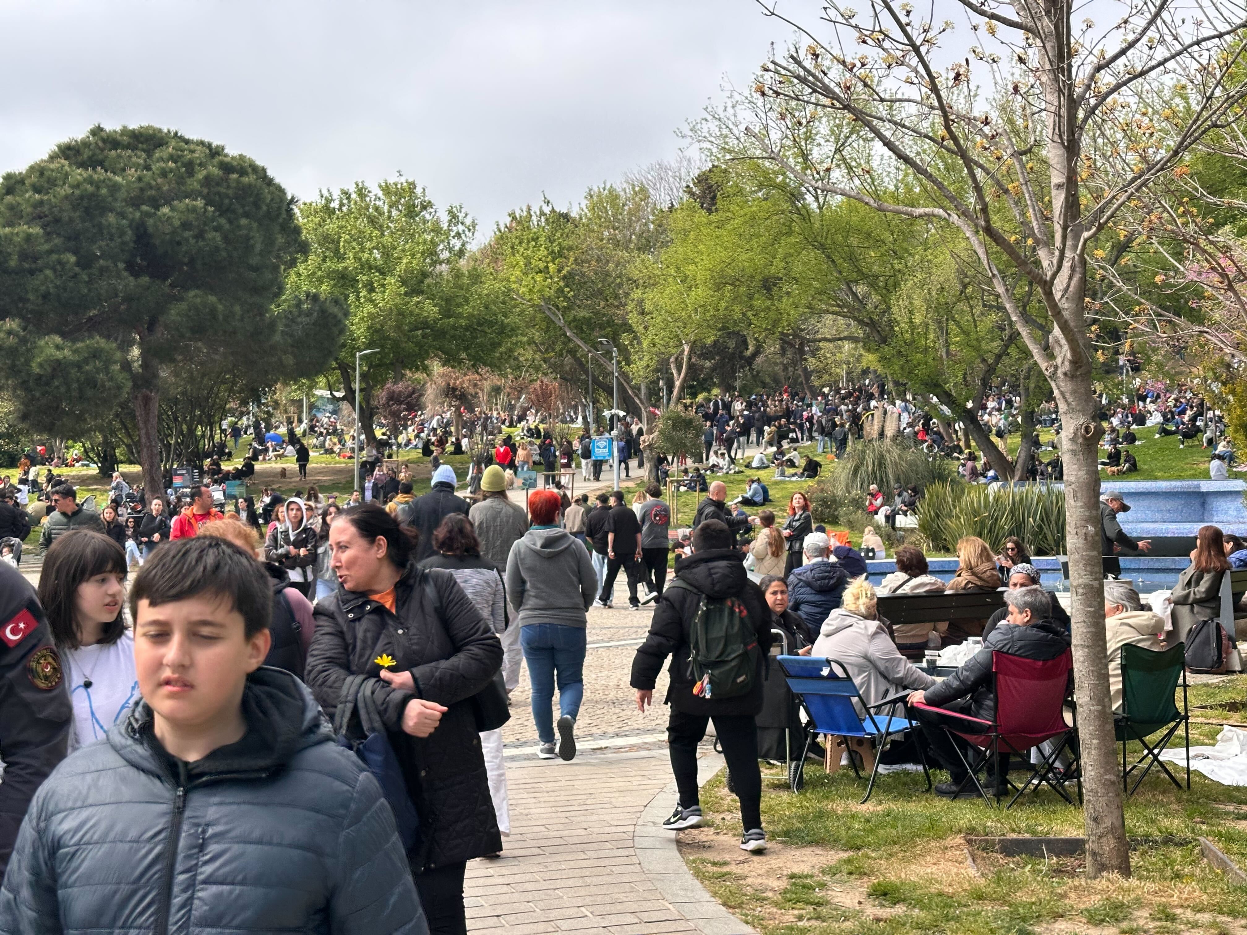 People camp out in Macka Park, Nisantasi, as they are scared to go back home following the aftershocks [Elis Gjevori/Al Jazeera]
