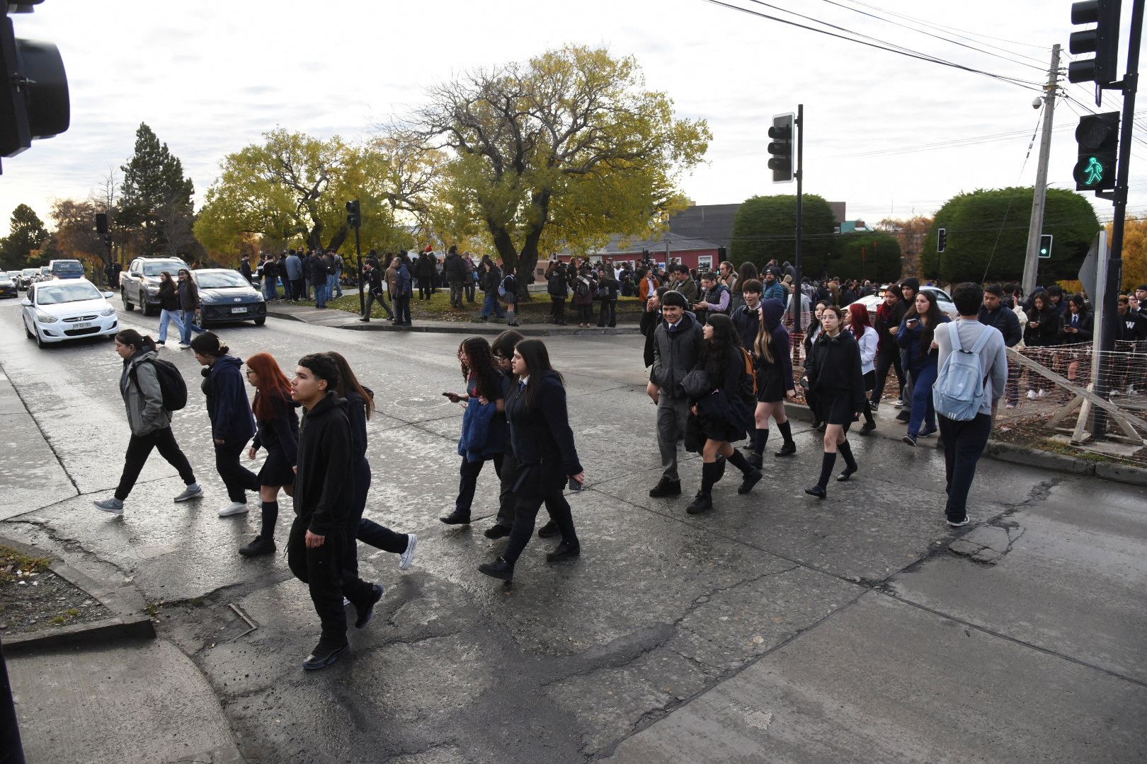 People evacuate after an earthquake.