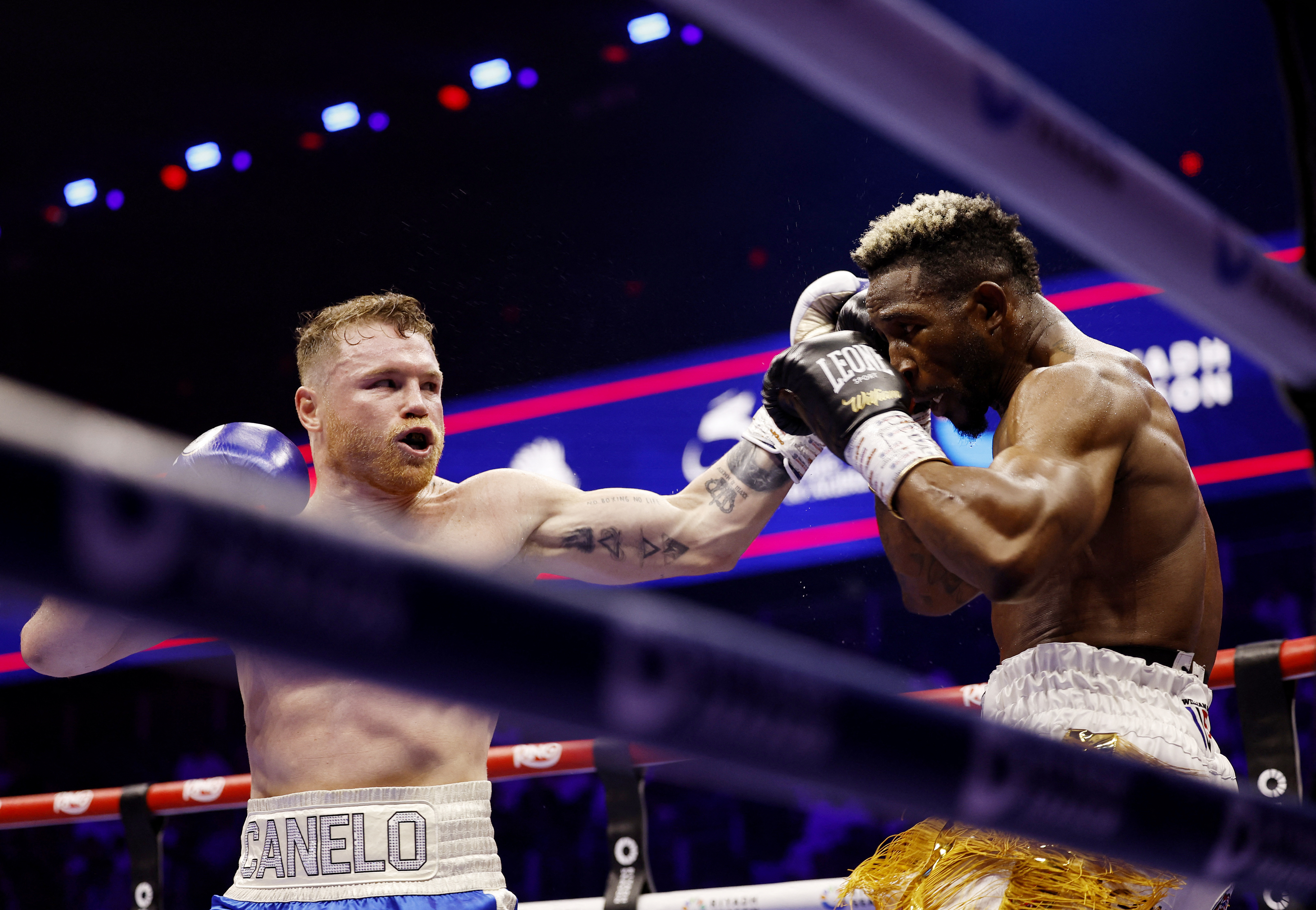 Boxing - Saul 'Canelo' Alvarez vs William Scull