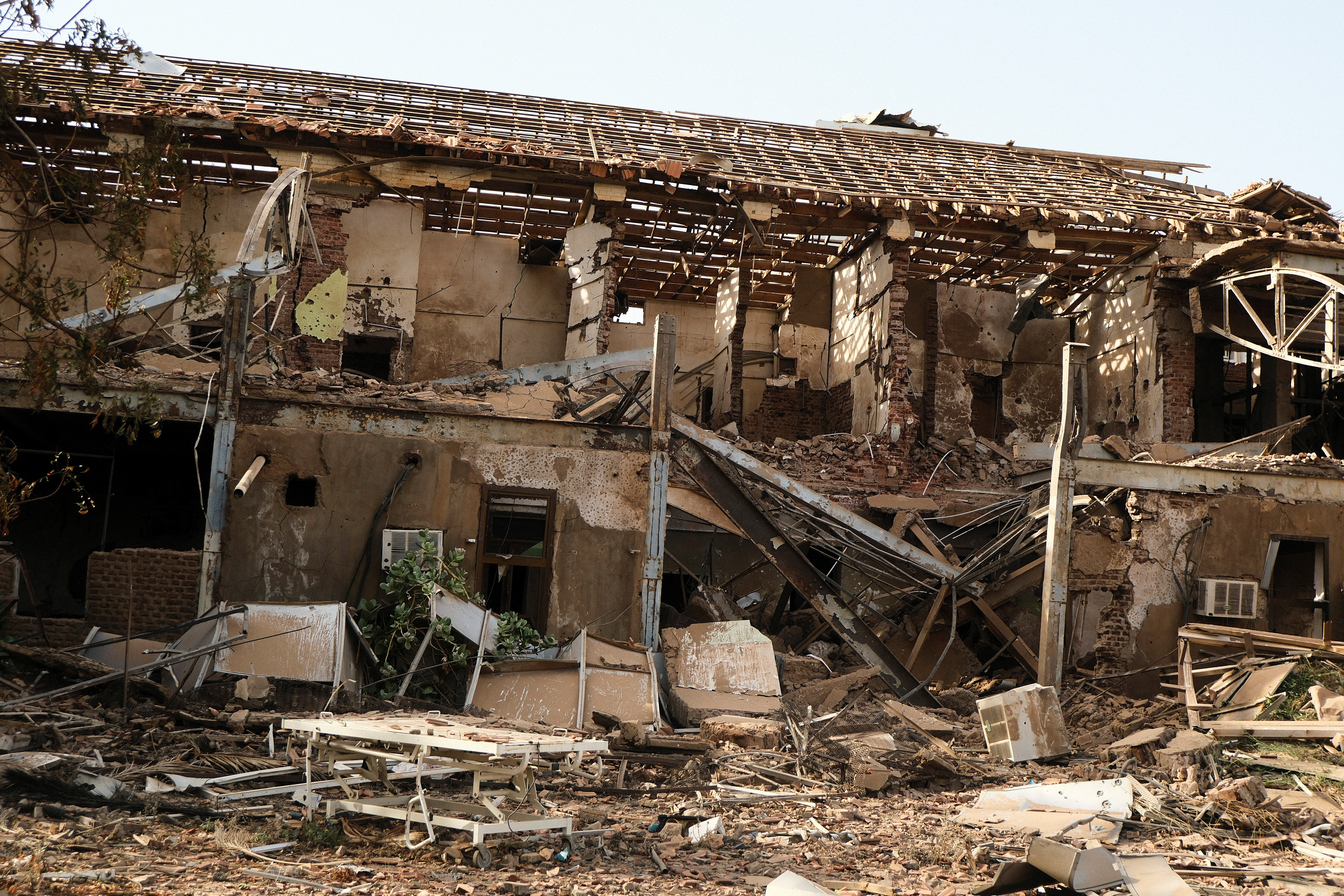 A view of the burnt Khartoum Teaching Hospital building, showing signs of destruction by artillery shelling, after the Sudanese army deepened its control over Khartoum from the Rapid Support Forces (RSF), in Khartoum, Sudan April 26, 2025. REUTERS/El Tayeb Siddig