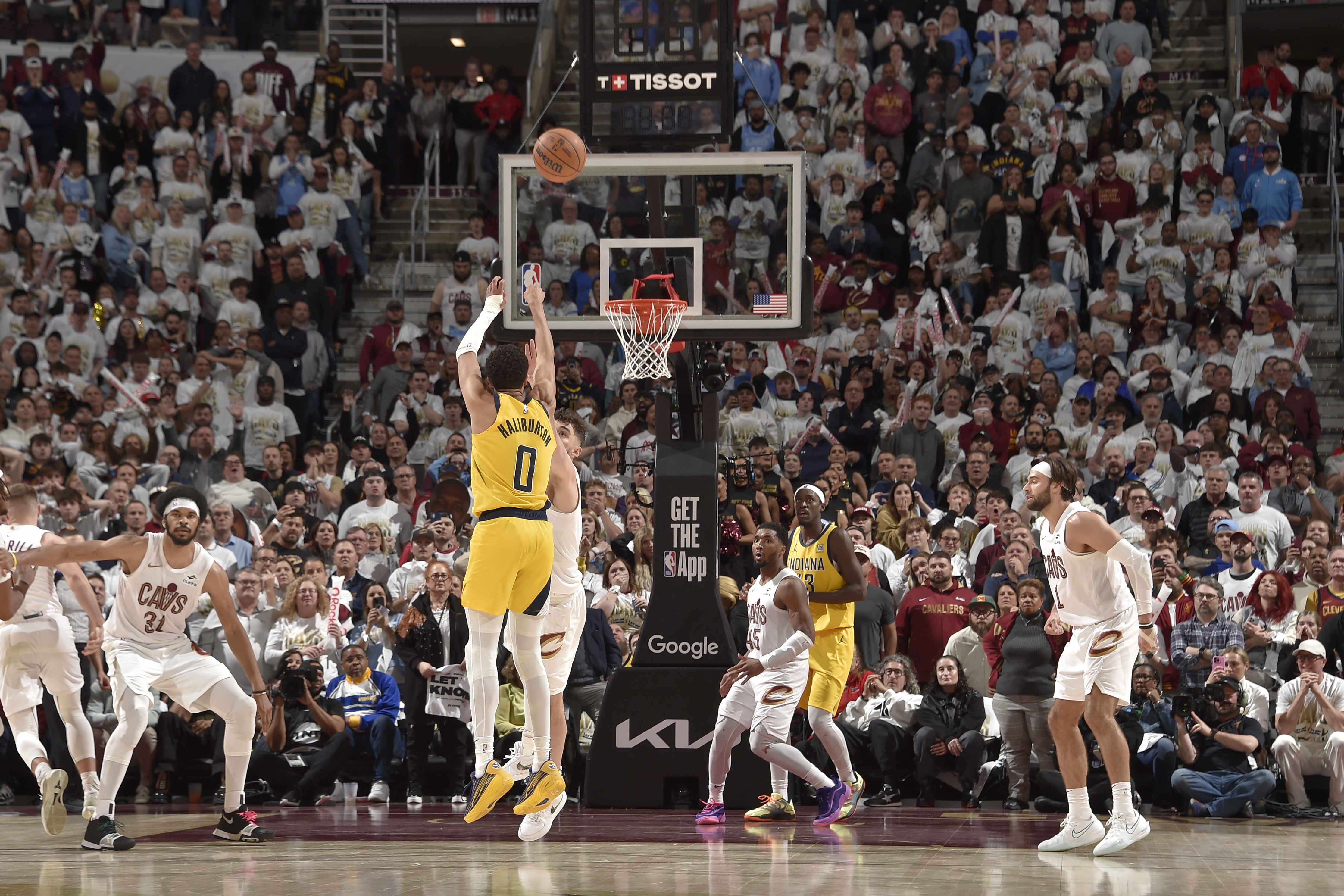 Tyrese Haliburton in action.