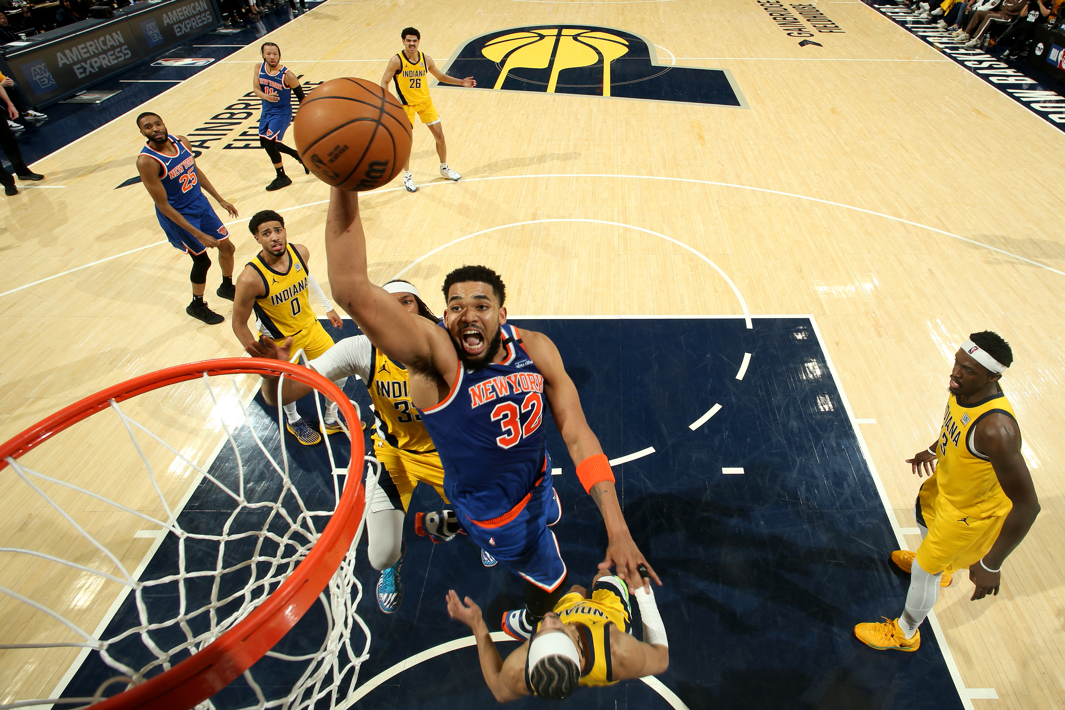 Karl-Anthony Towns in action.