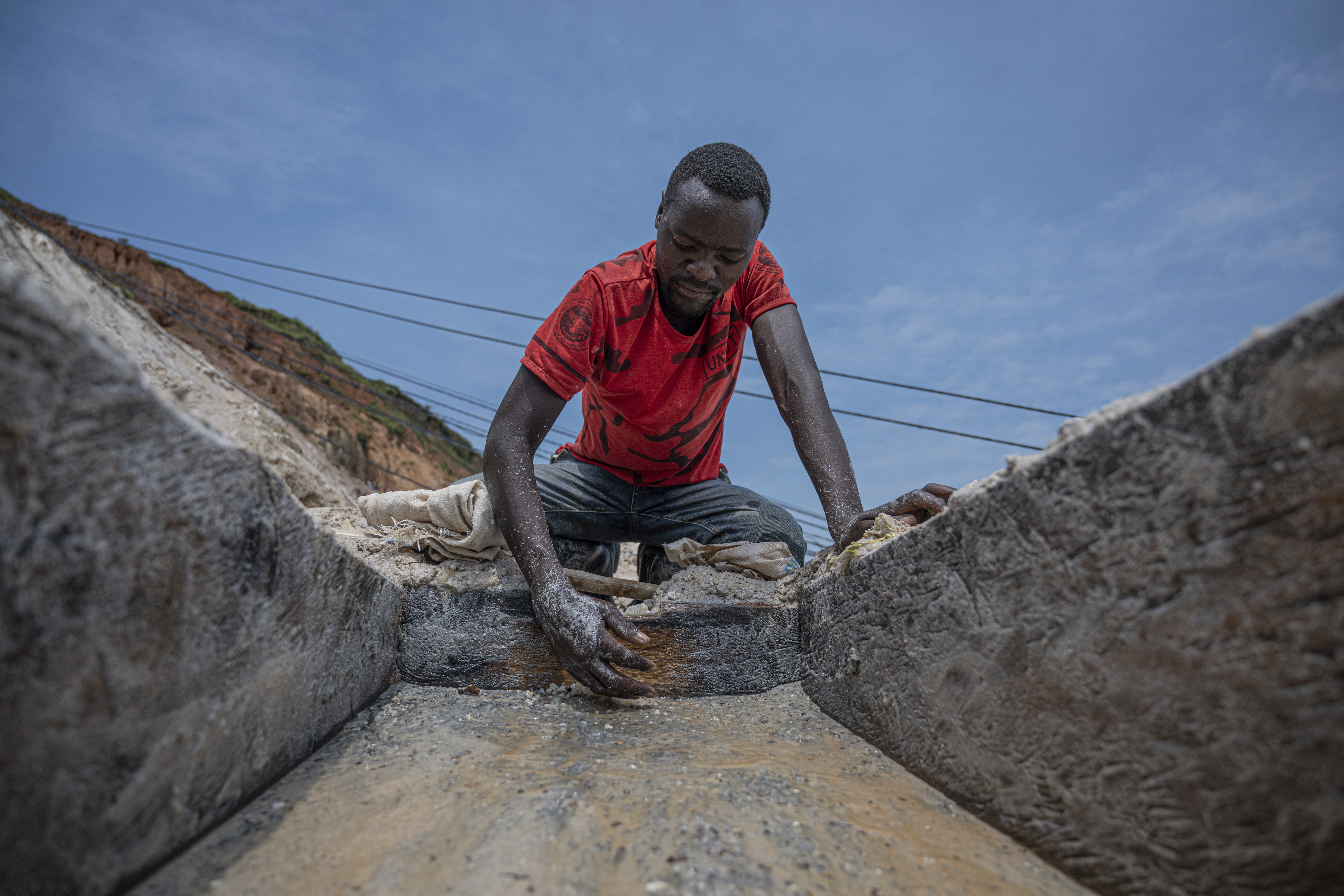 Congo-Coltan Mining