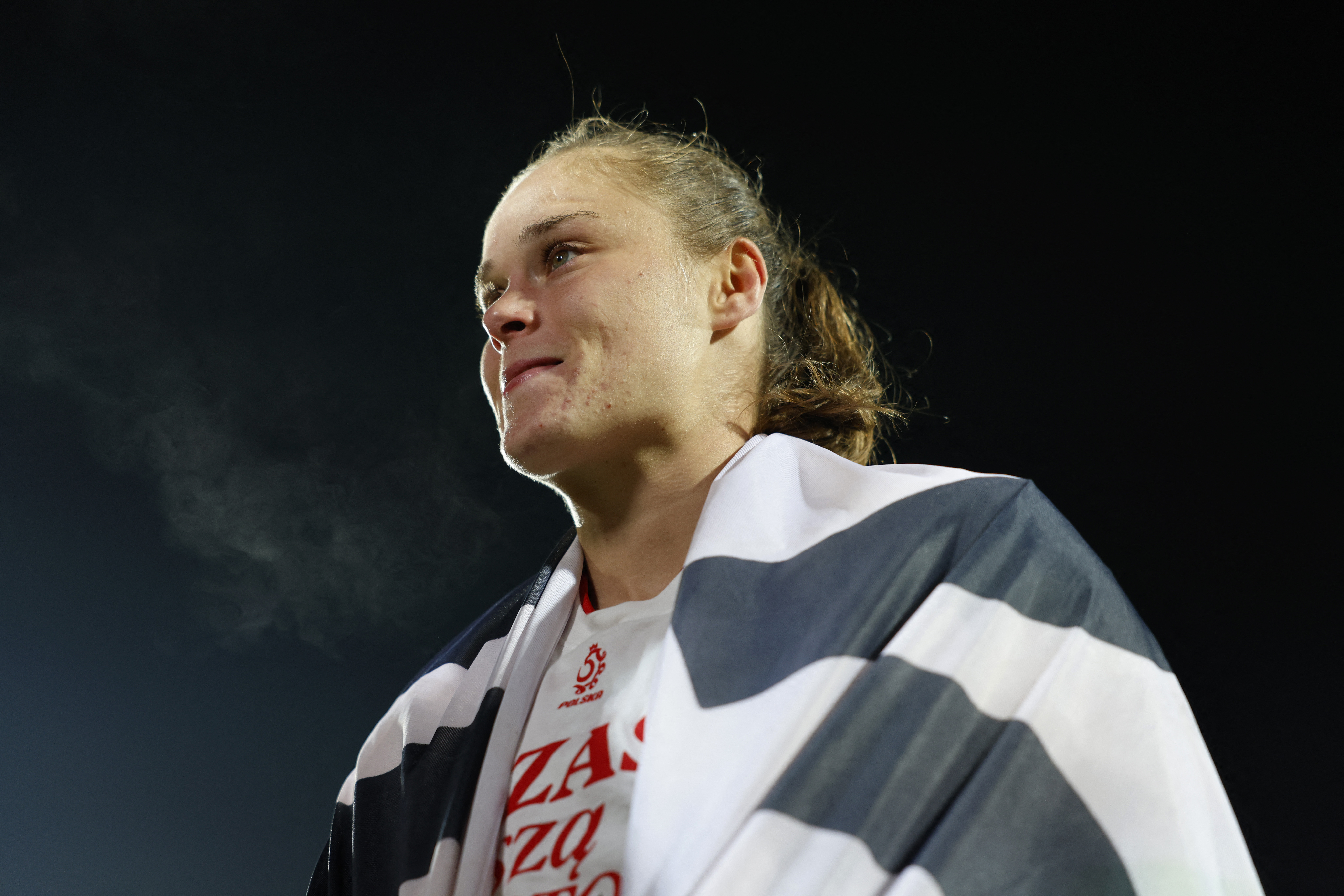 Soccer Football - Women's World Cup - Women's European Qualifiers - Austria v Poland - Viola Park, Vienna, Austria - December 3, 2024 Poland's Ewa Pajor celebrates after the match REUTERS/Lisa Leutner