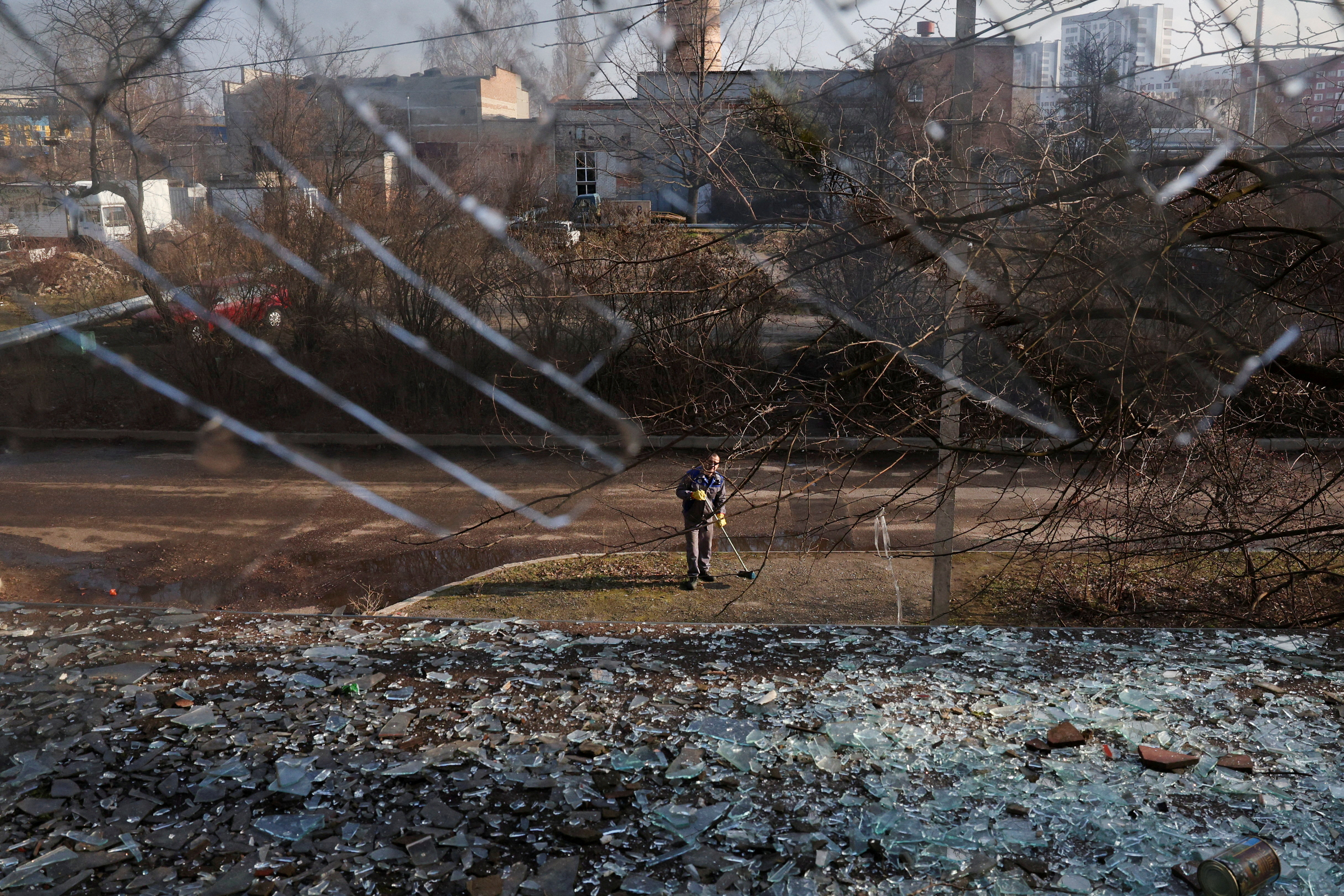 In Ukraine's Kharkiv, ballet offers hope to a war-torn city