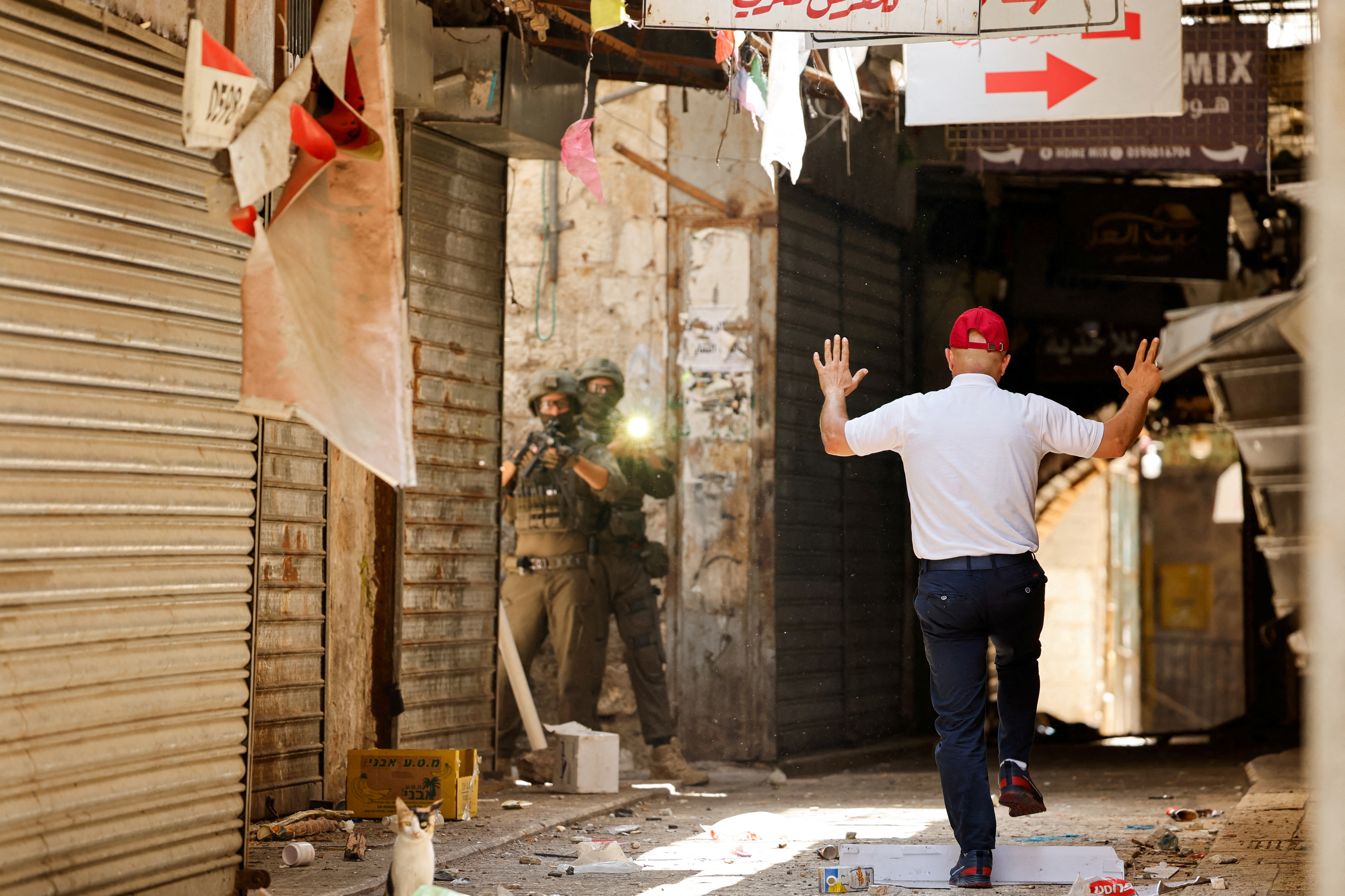 ISRAEL-PALESTINIANS/WEST BANK-NABLUS-RAID