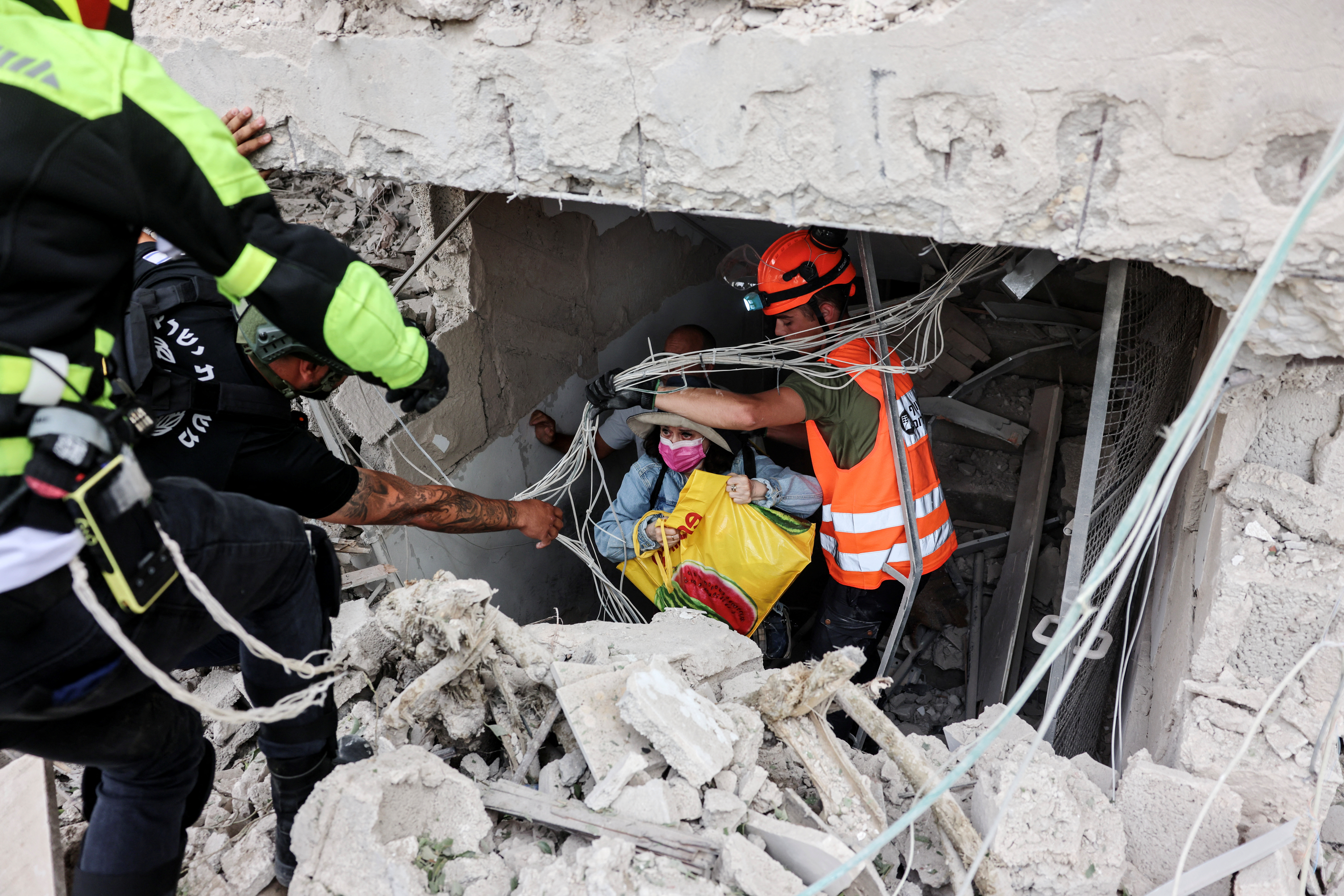 Iranian missiles hit Israel after US strikes on Iran nuclear sites