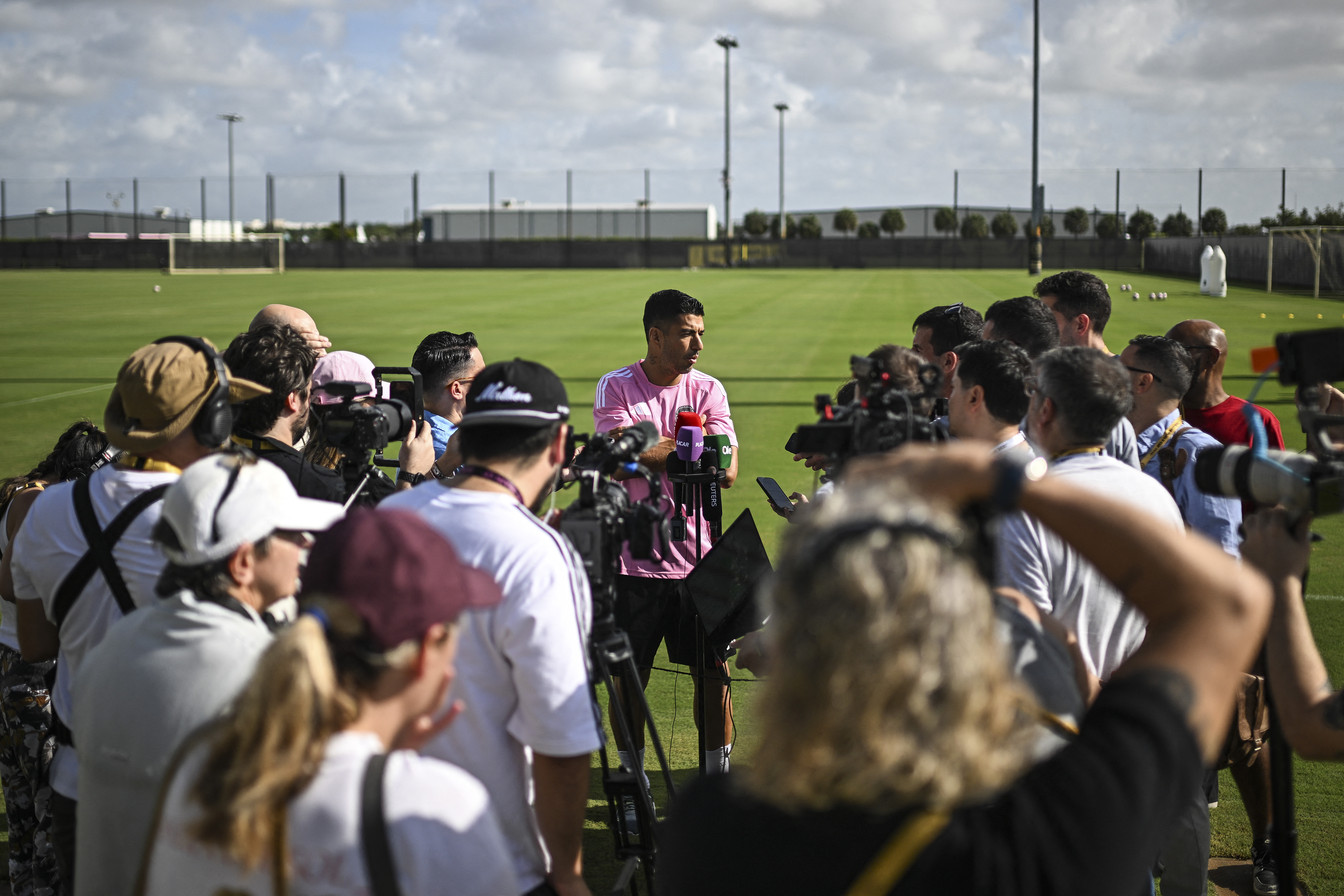 Inter Miami's Uruguayan forward #09 Luis Suarez speaks to the media during a training session on the eve of the Club World Cup 2025 Group A football match between Egypt's Al-Ahly and US Inter Miami at Inter Miami CF Training Centre, Fort Lauderdale, Florida