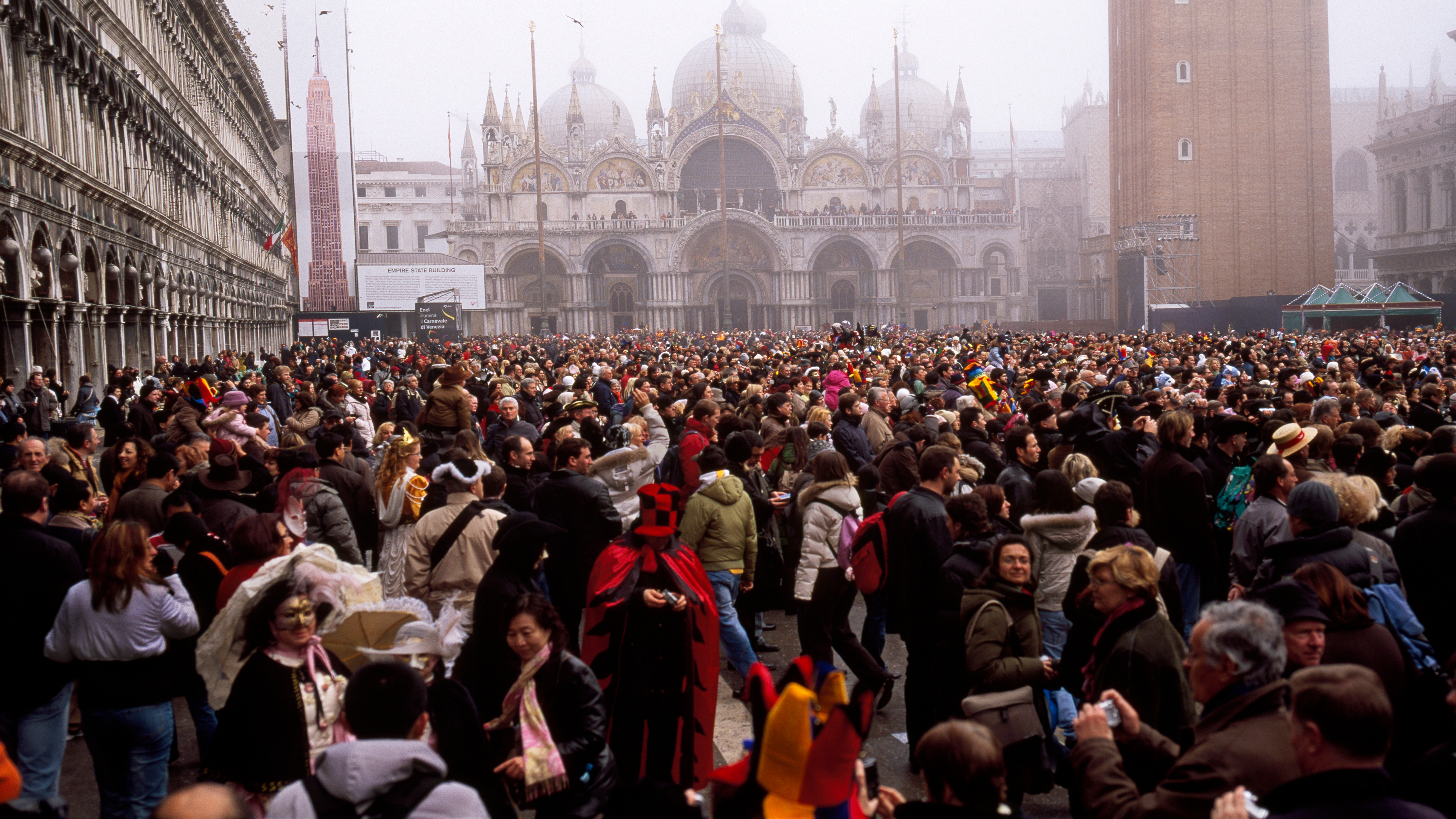 Italy, Venice, St Mark's Square, crowd at festival