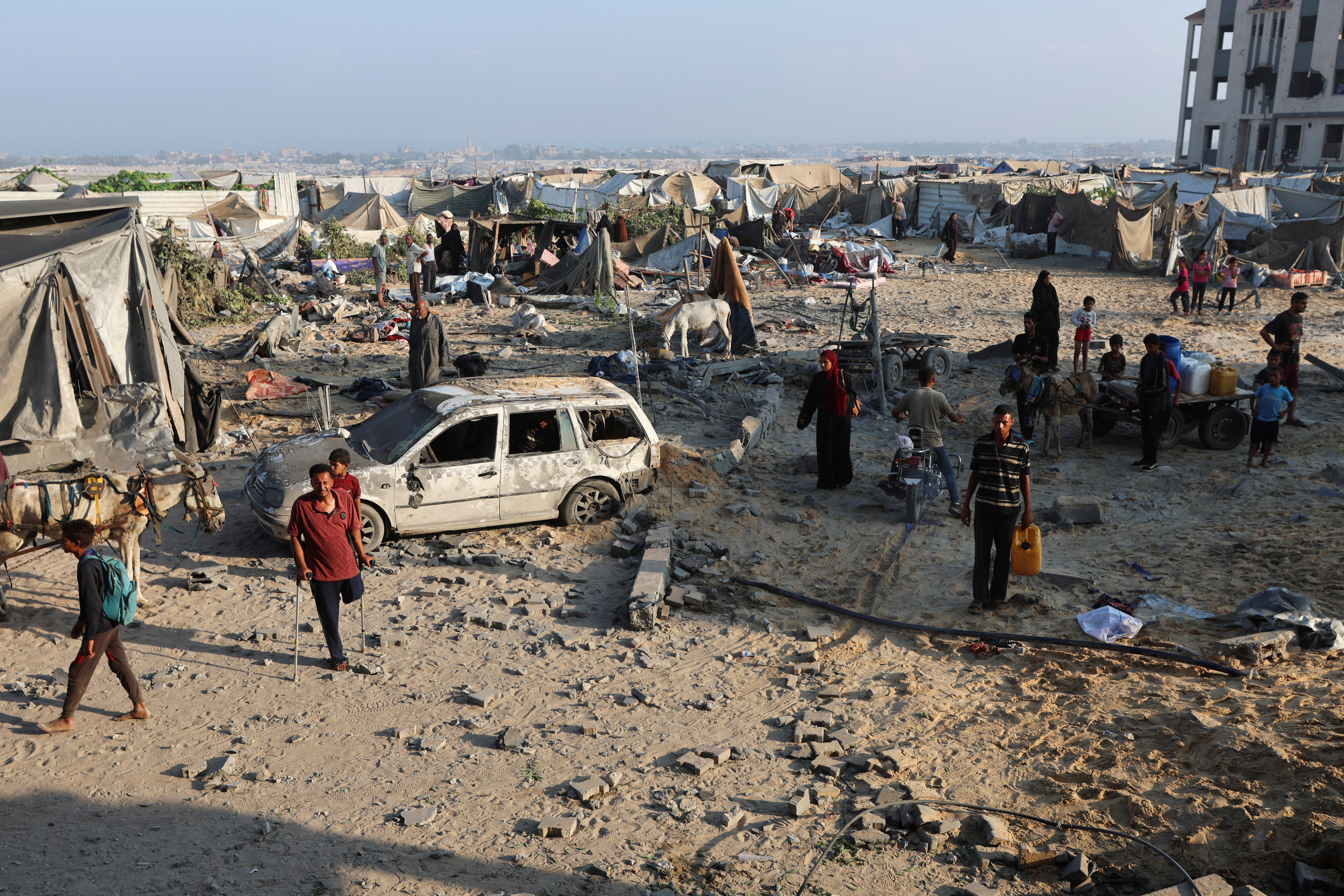 Israeli air strike on a house, in Khan Younis