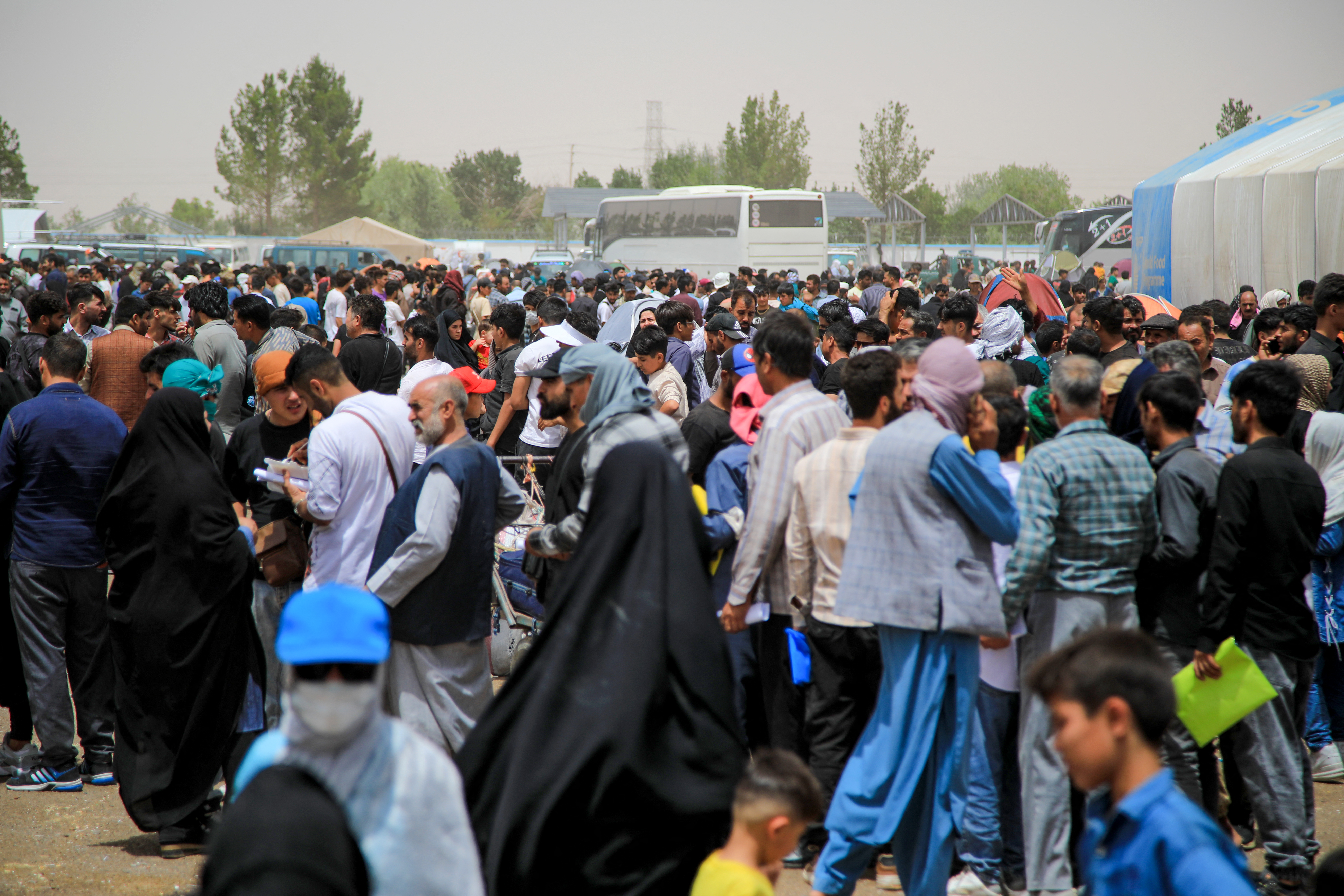 Afghan refugees arrive from Iran at Islam Qala border between Afghanistan and Iran