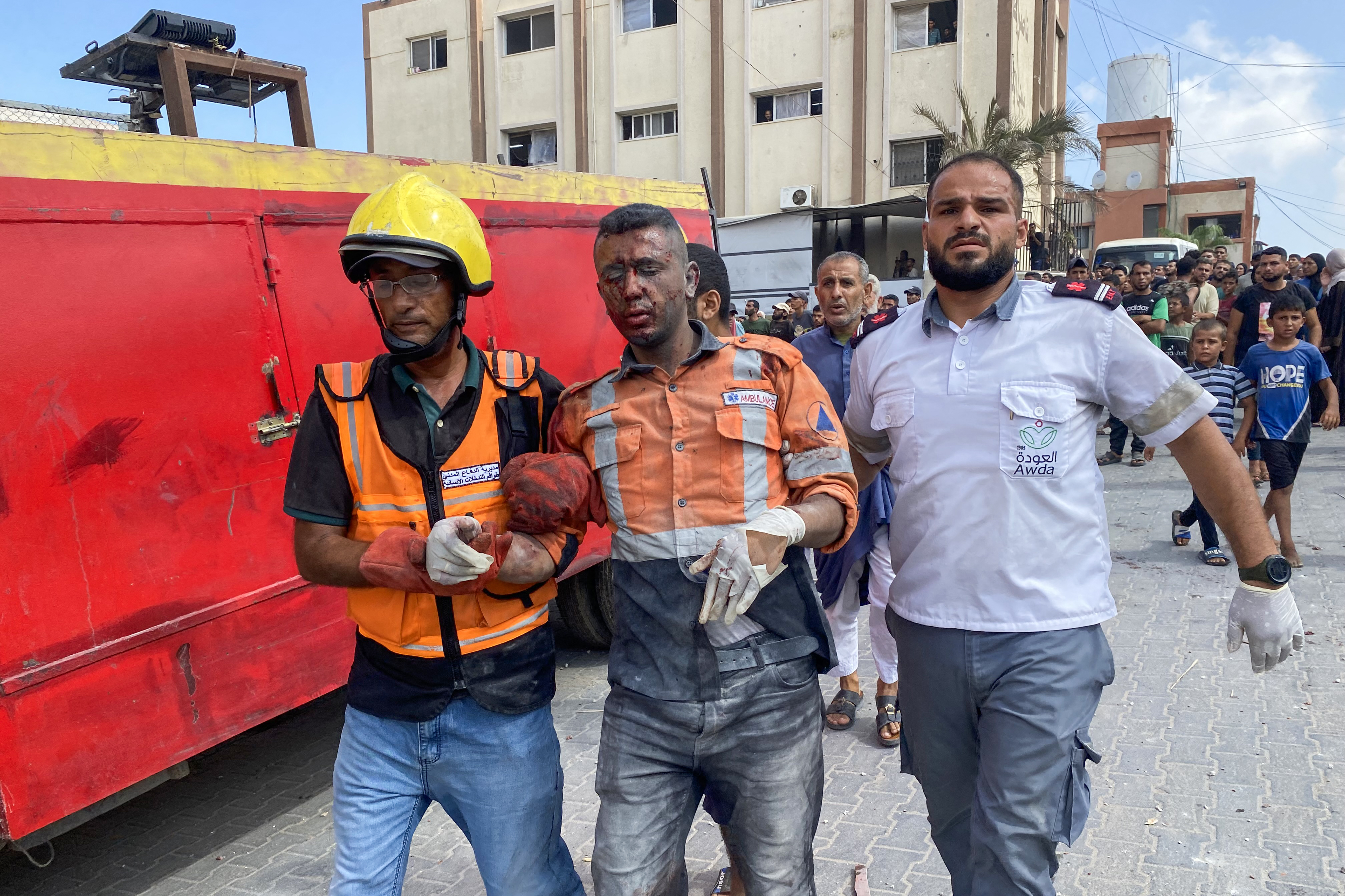 Israel bombs Nasser hospital in southern Gaza