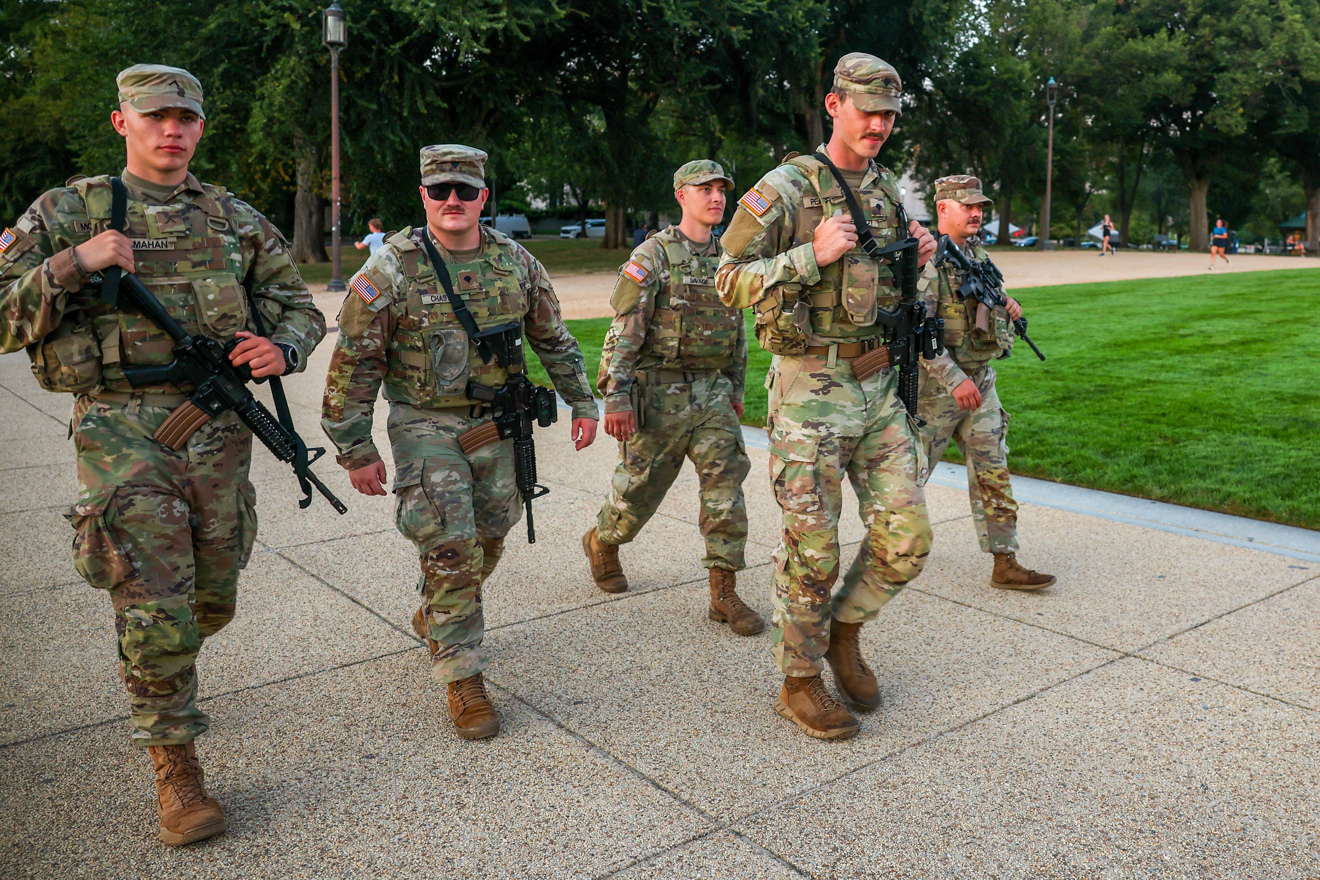 Trump tightens grip on security in Washington