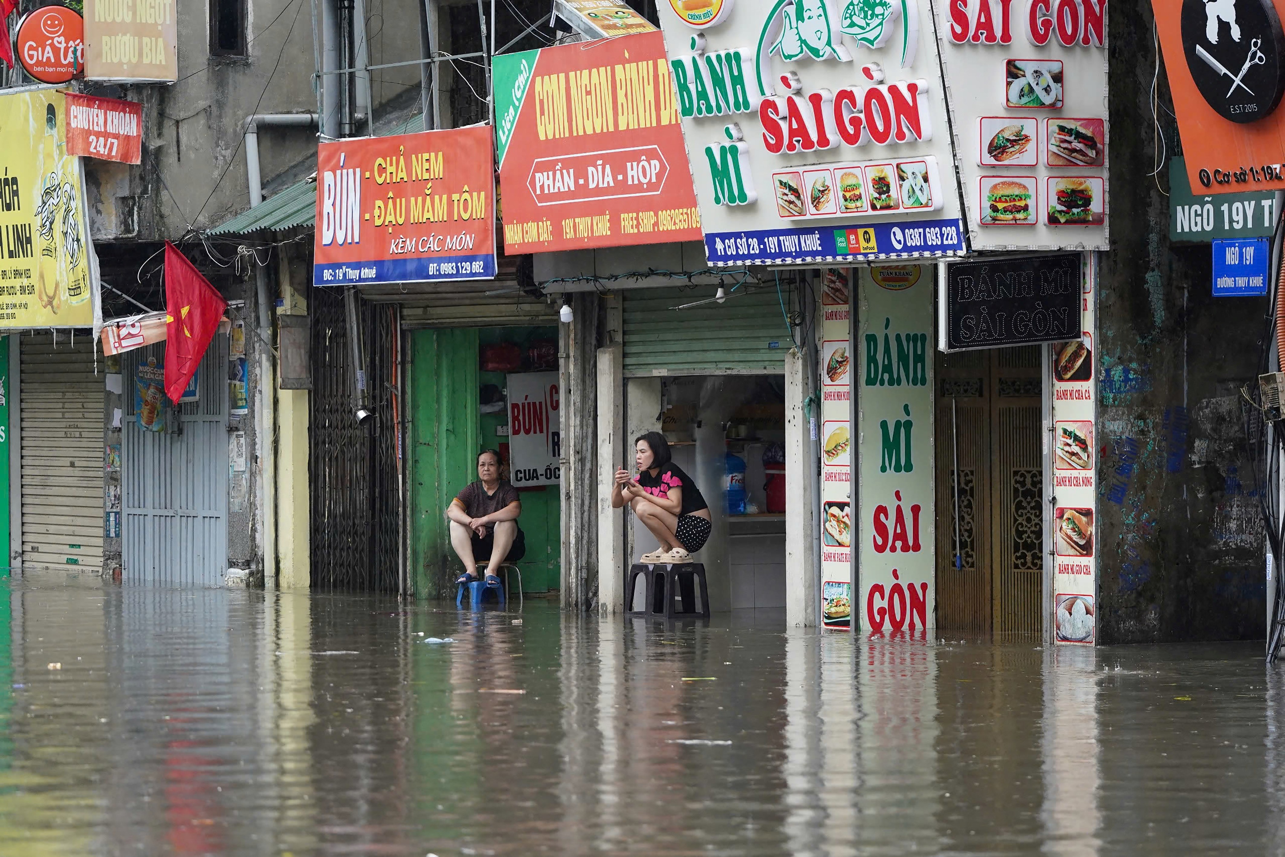 Typhoon Kajiki death toll rises in Vietnam