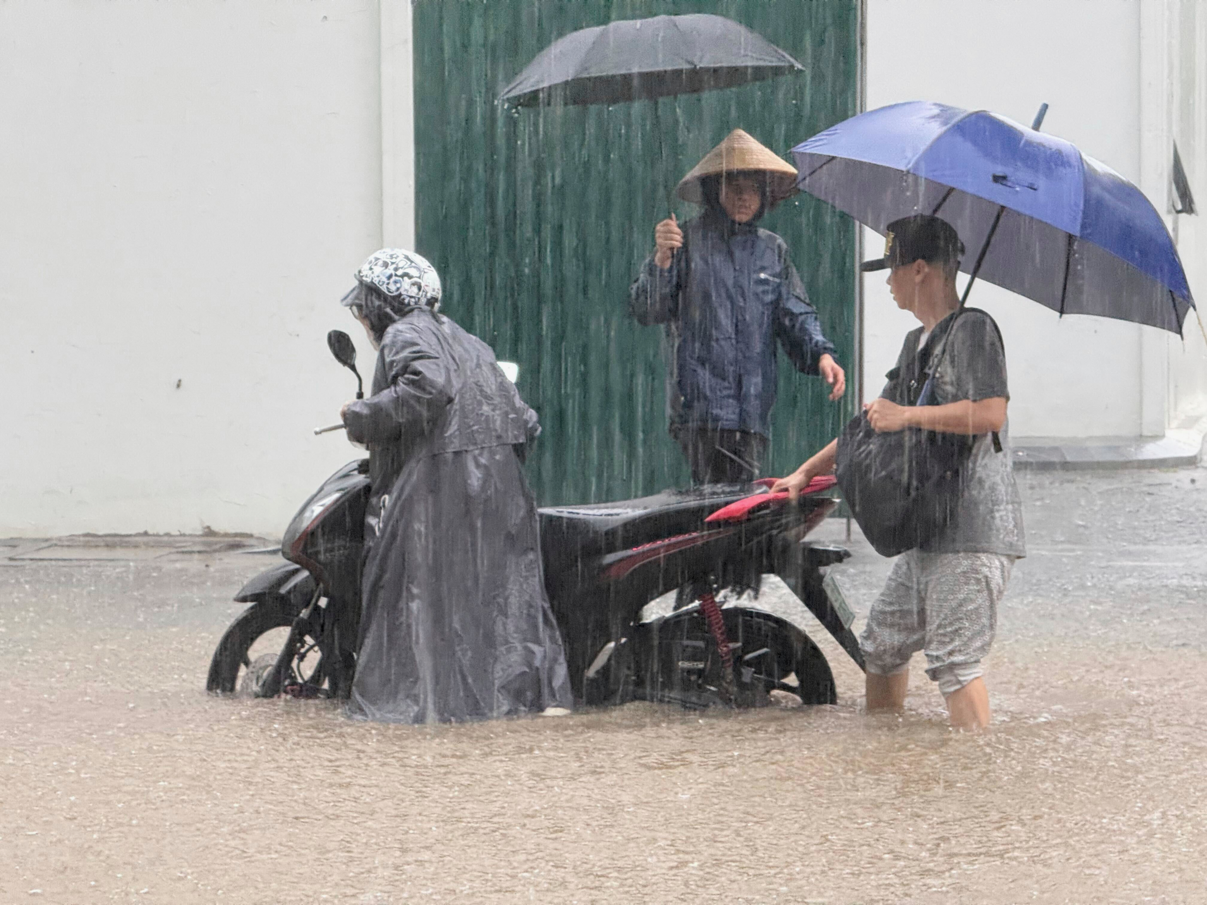 Typhoon Kajiki death toll rises in Vietnam