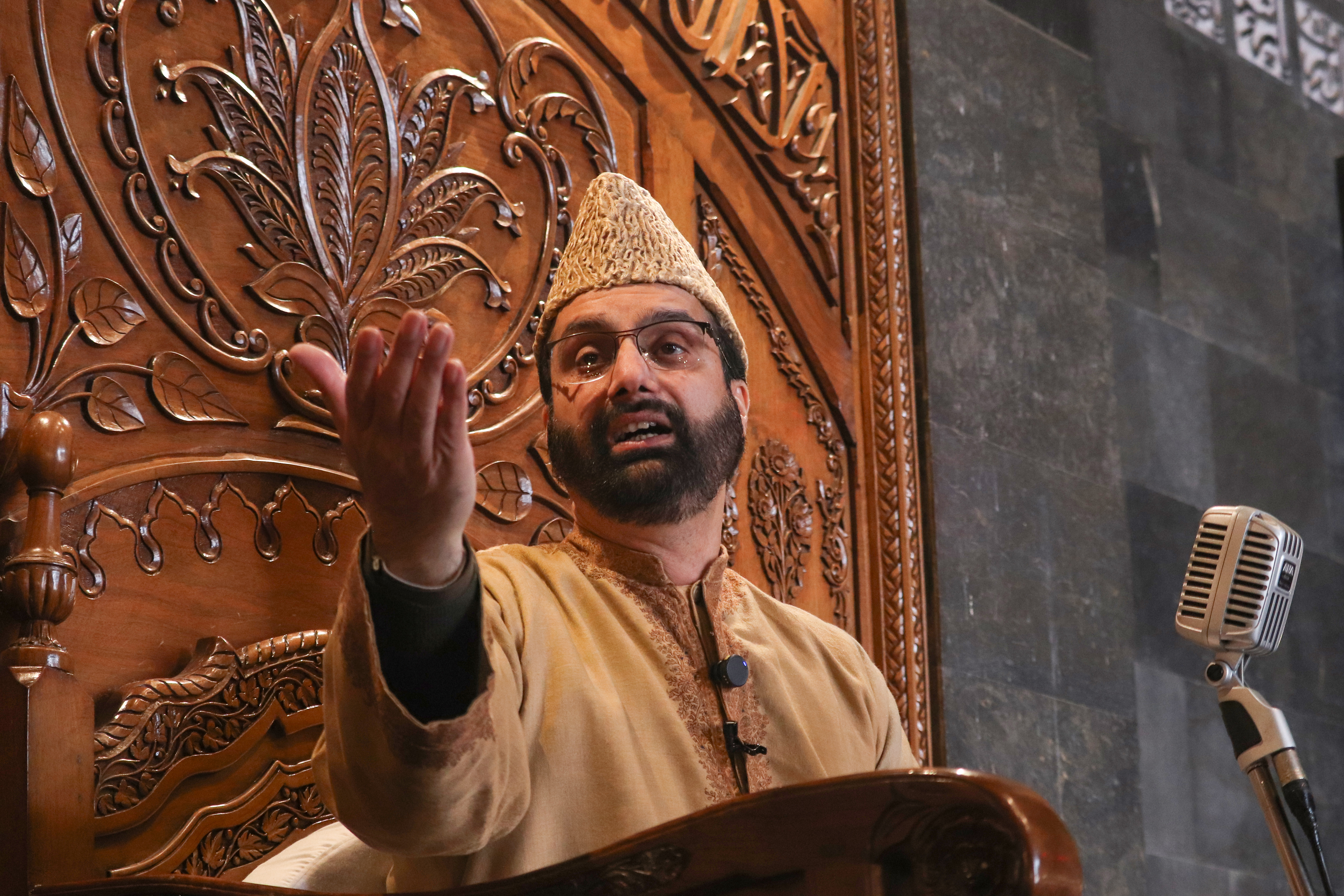 Miwaiz Umar Farooq, Kashmir's top cleric, at a recent Friday prayer in Srinagar, Indian-administered Kashmir