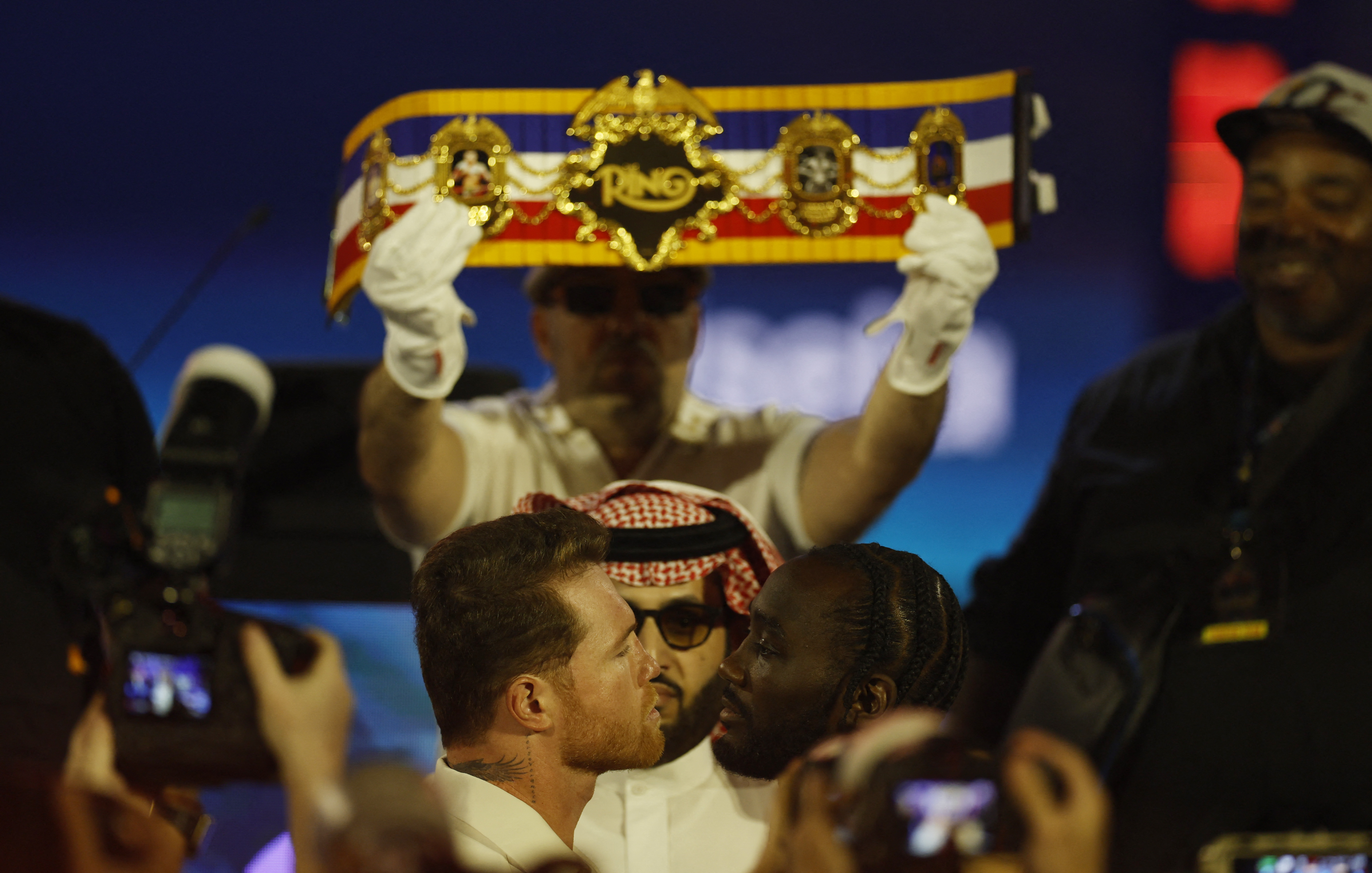 Canelo Alvarez and Terence Crawford during the press conference