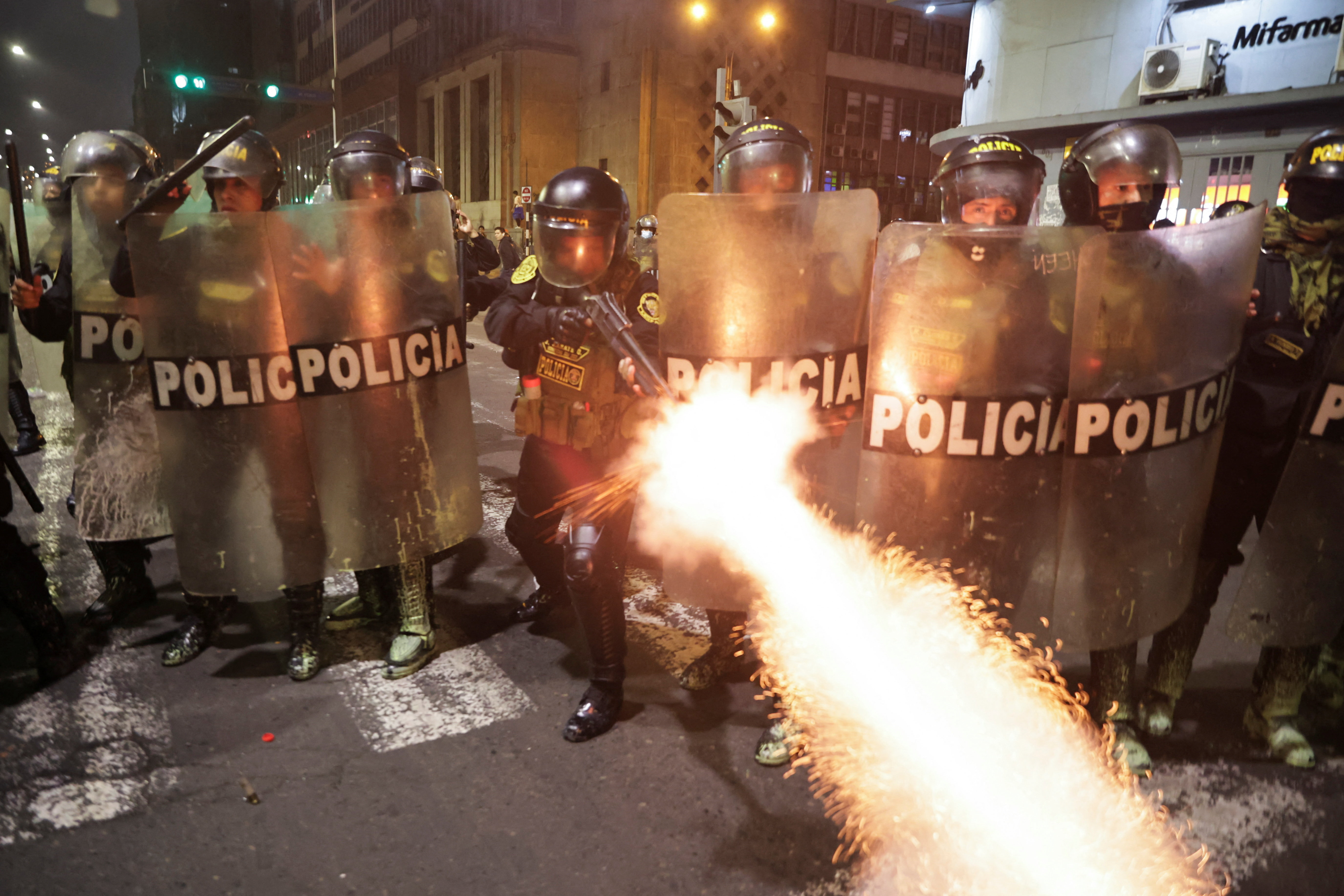 At least 19 injured in Peru anti-government protests