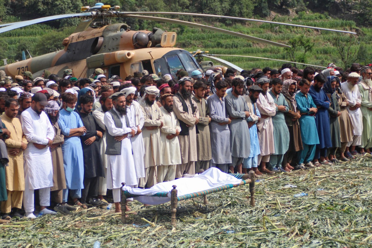 Afghanistan earthquake rescue teams battle to reach remote survivors
