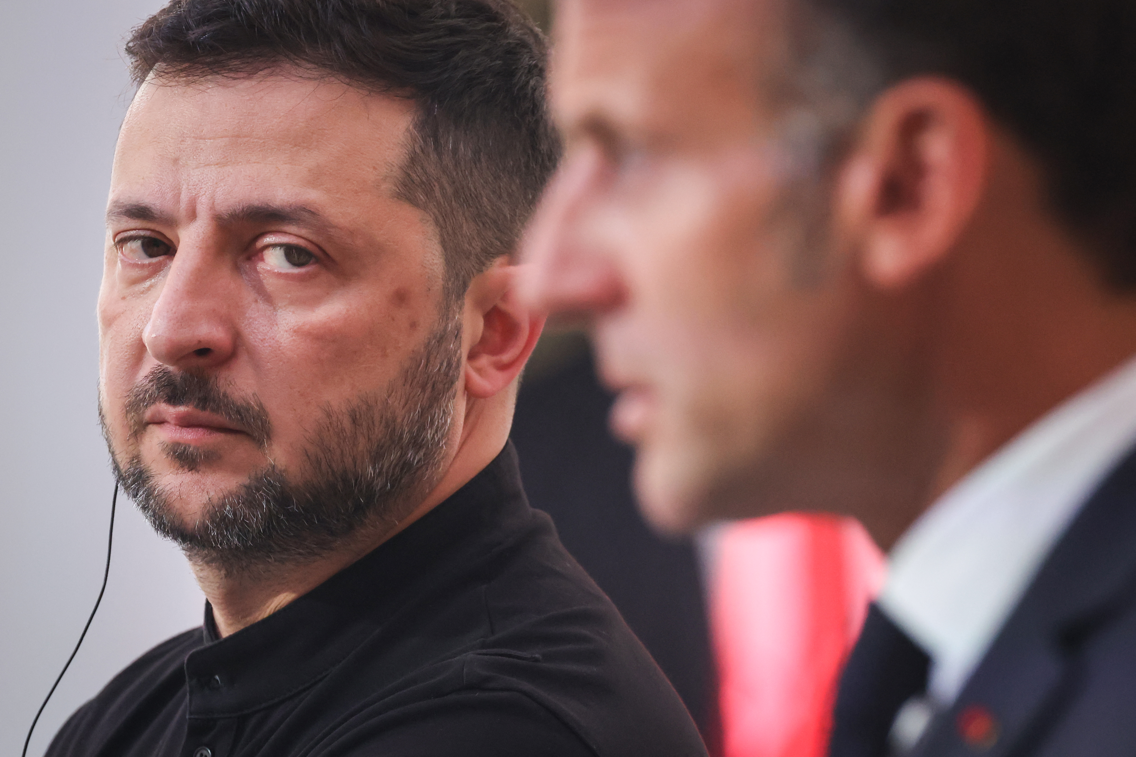 Ukraine's President Volodymyr Zelenskyy and France's President Emmanuel Macron