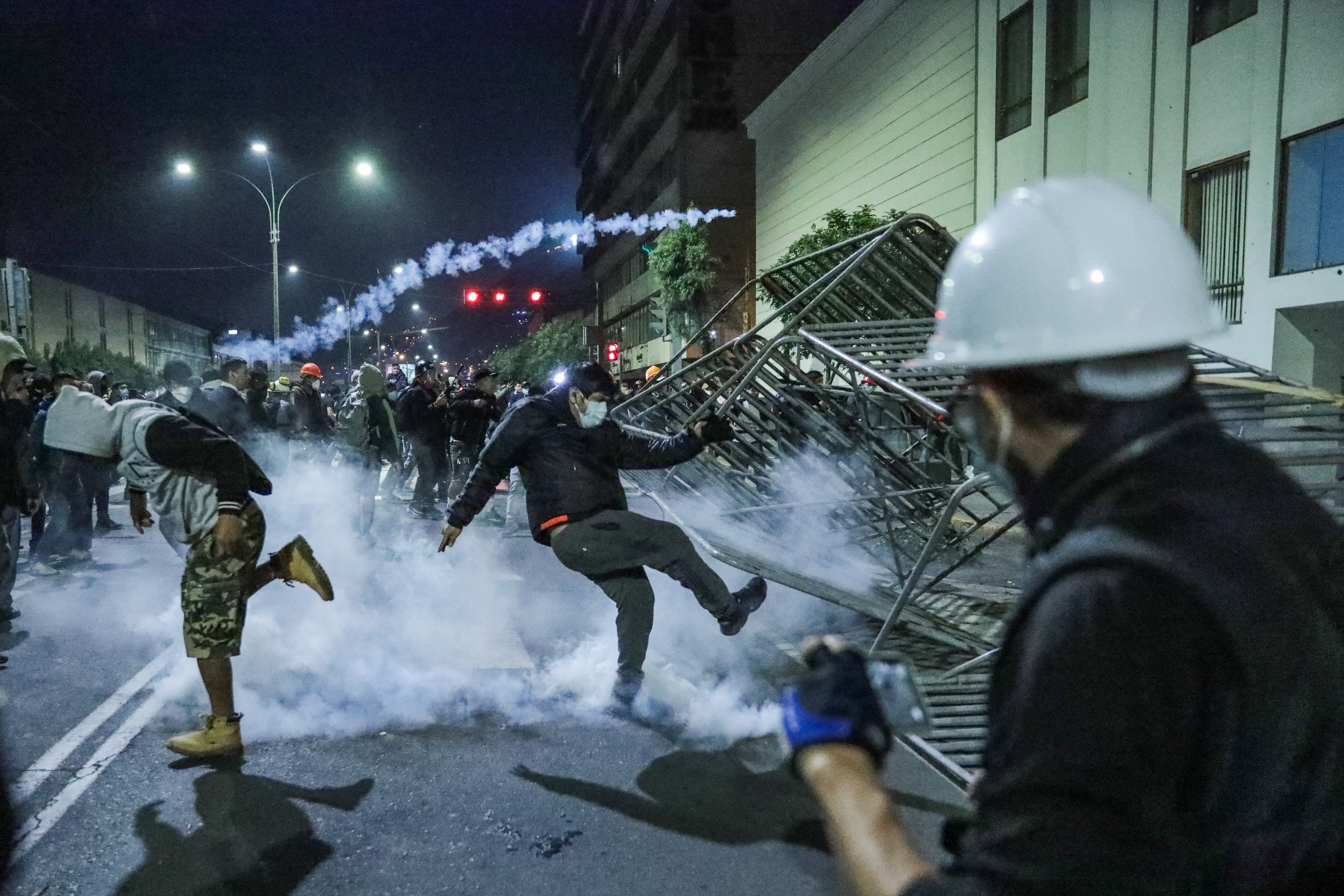 At least 19 injured in Peru anti-government protests