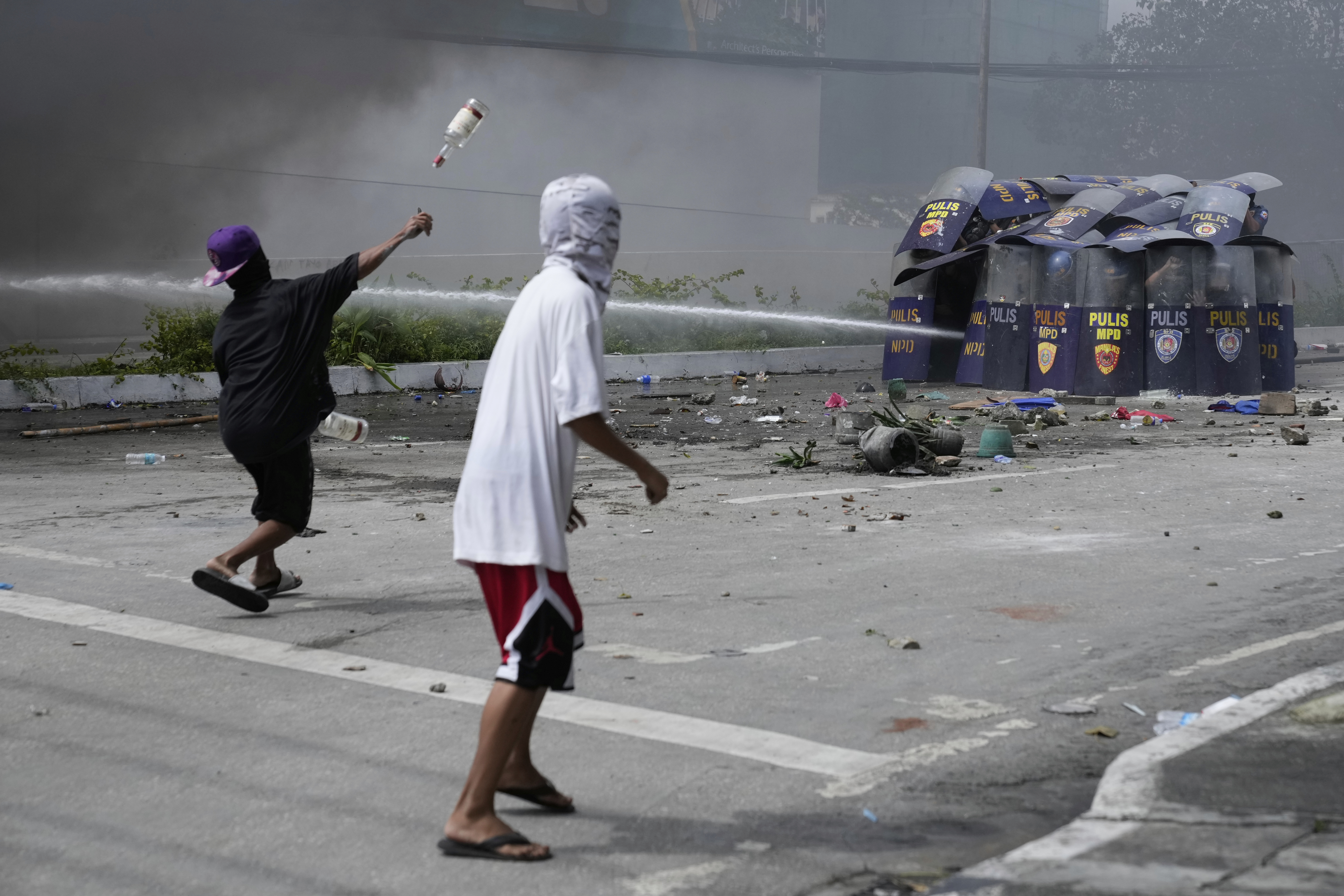 Thousands take to streets as Philippines protests flood control fraud