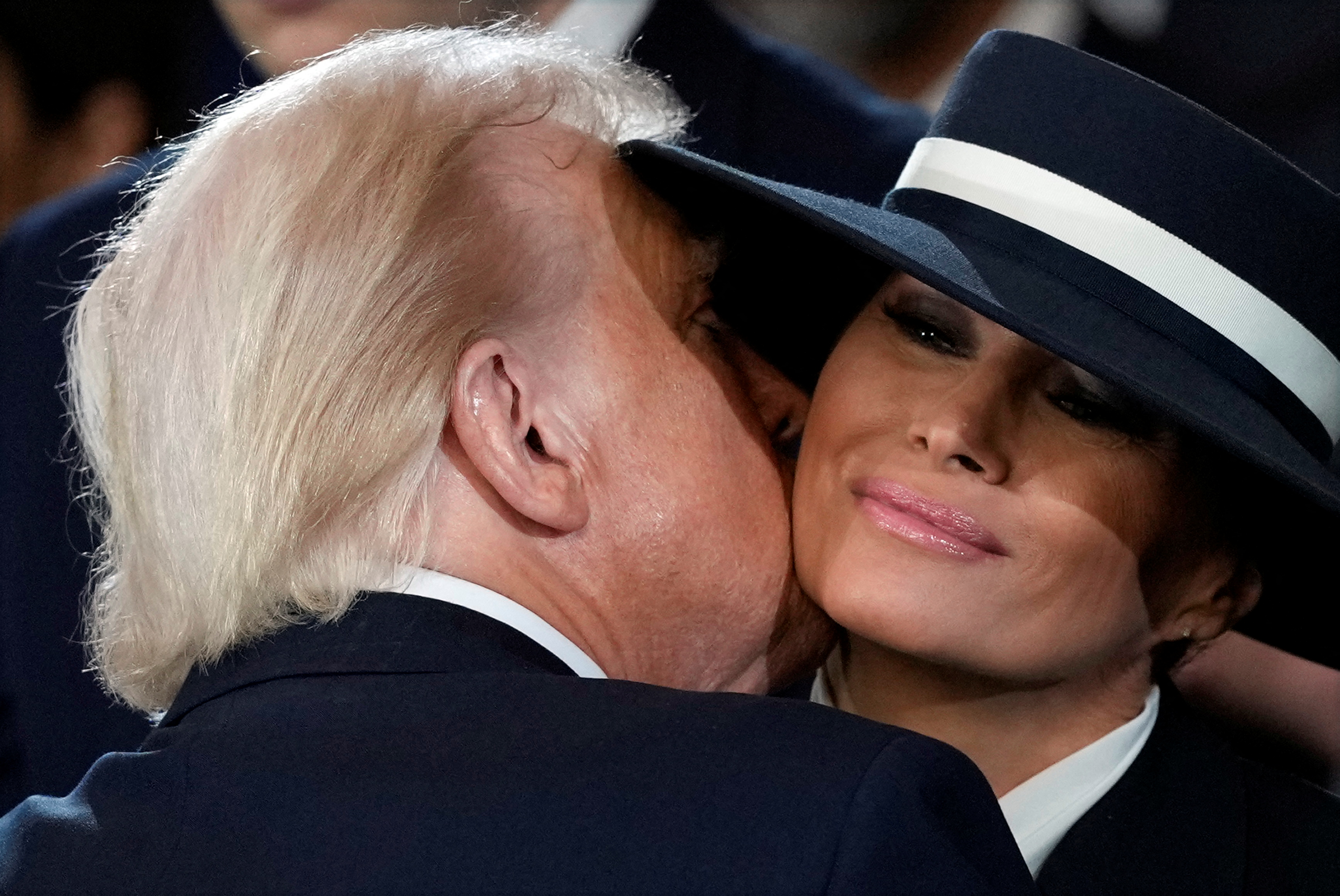 Donald Trump kisses Melania Trump's cheek