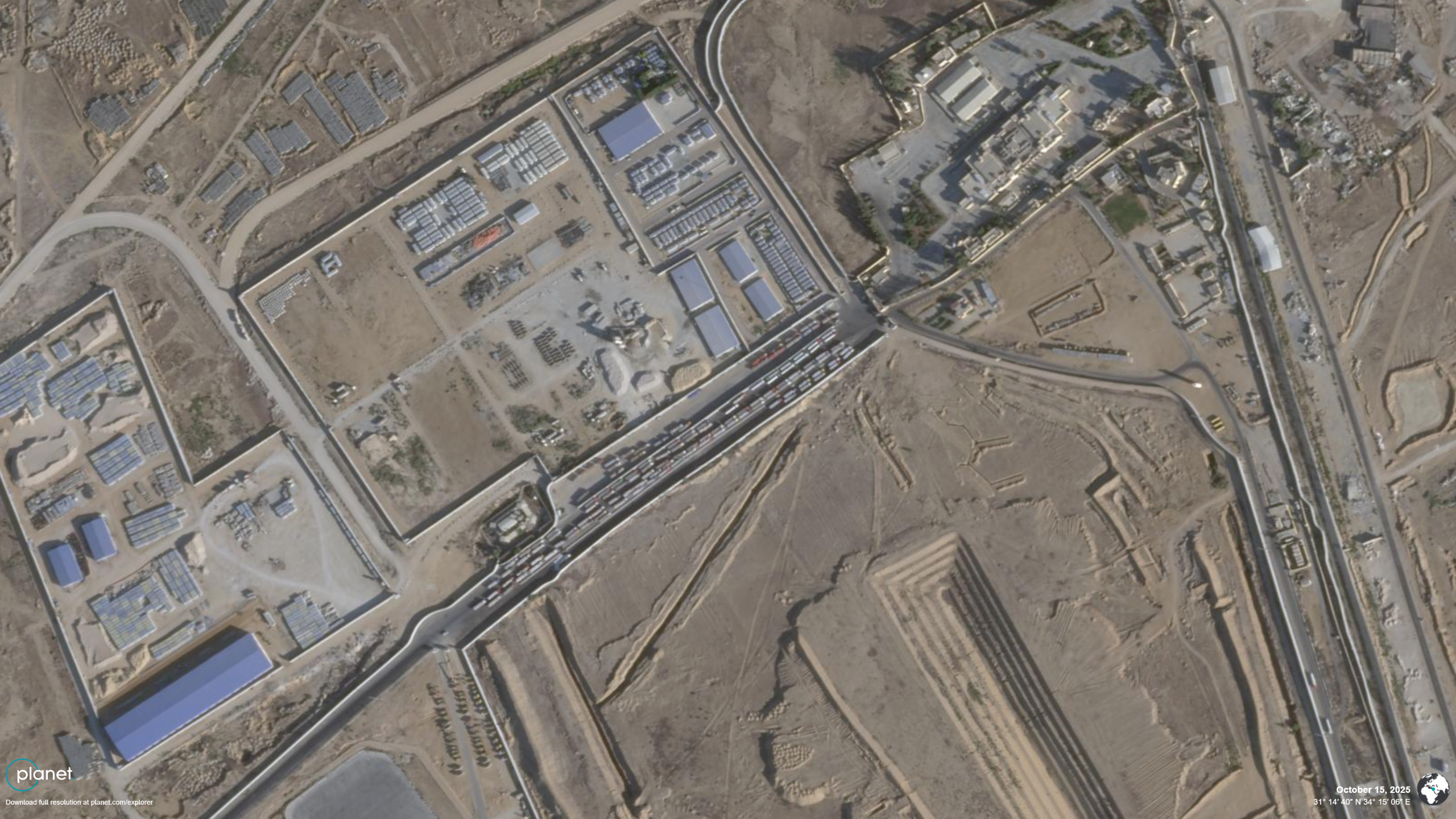 Rafah crossing/Planet Labs PBC