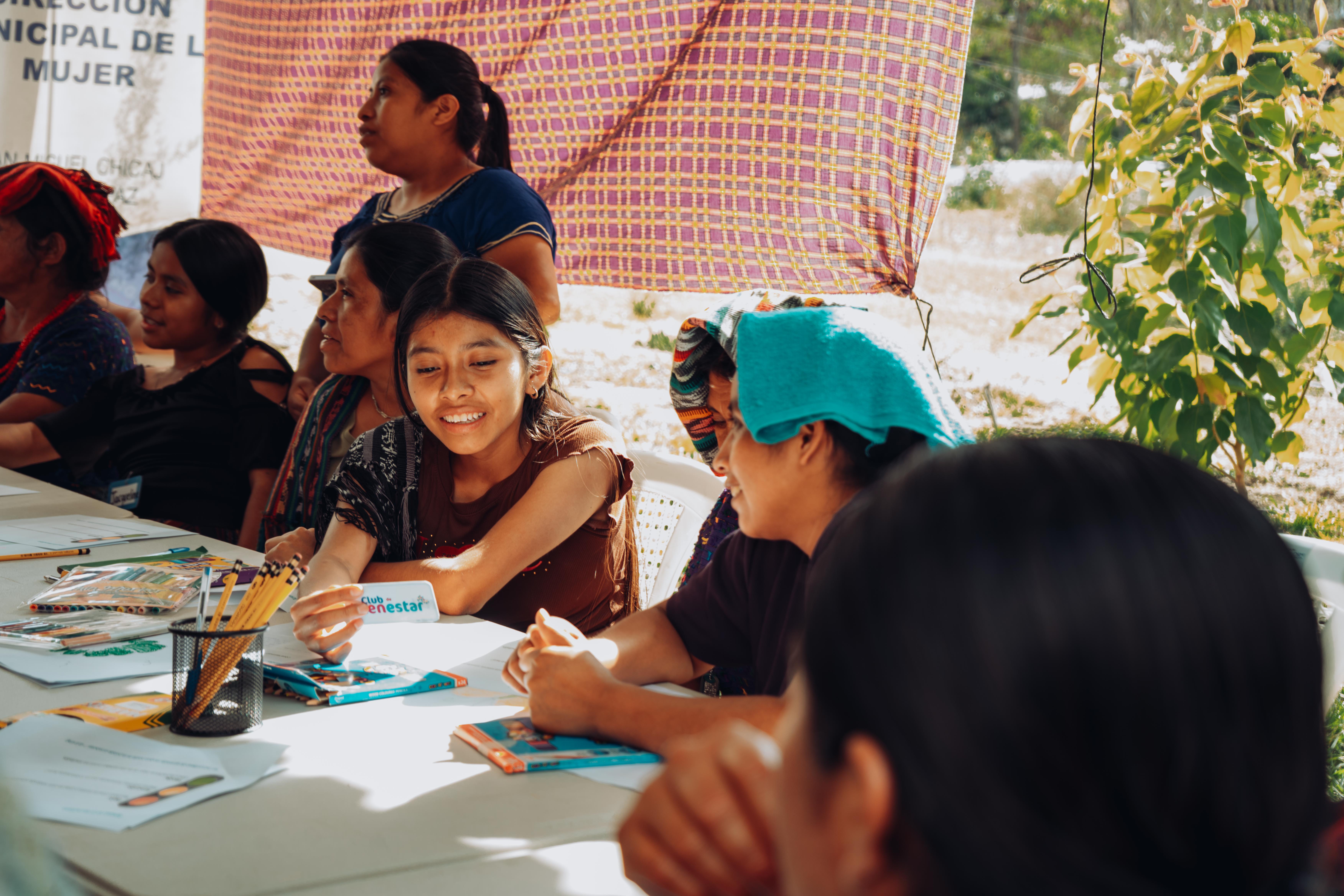 Through these clubs, women gain tools to make decisions about their lives and propose changes that benefit their communities.