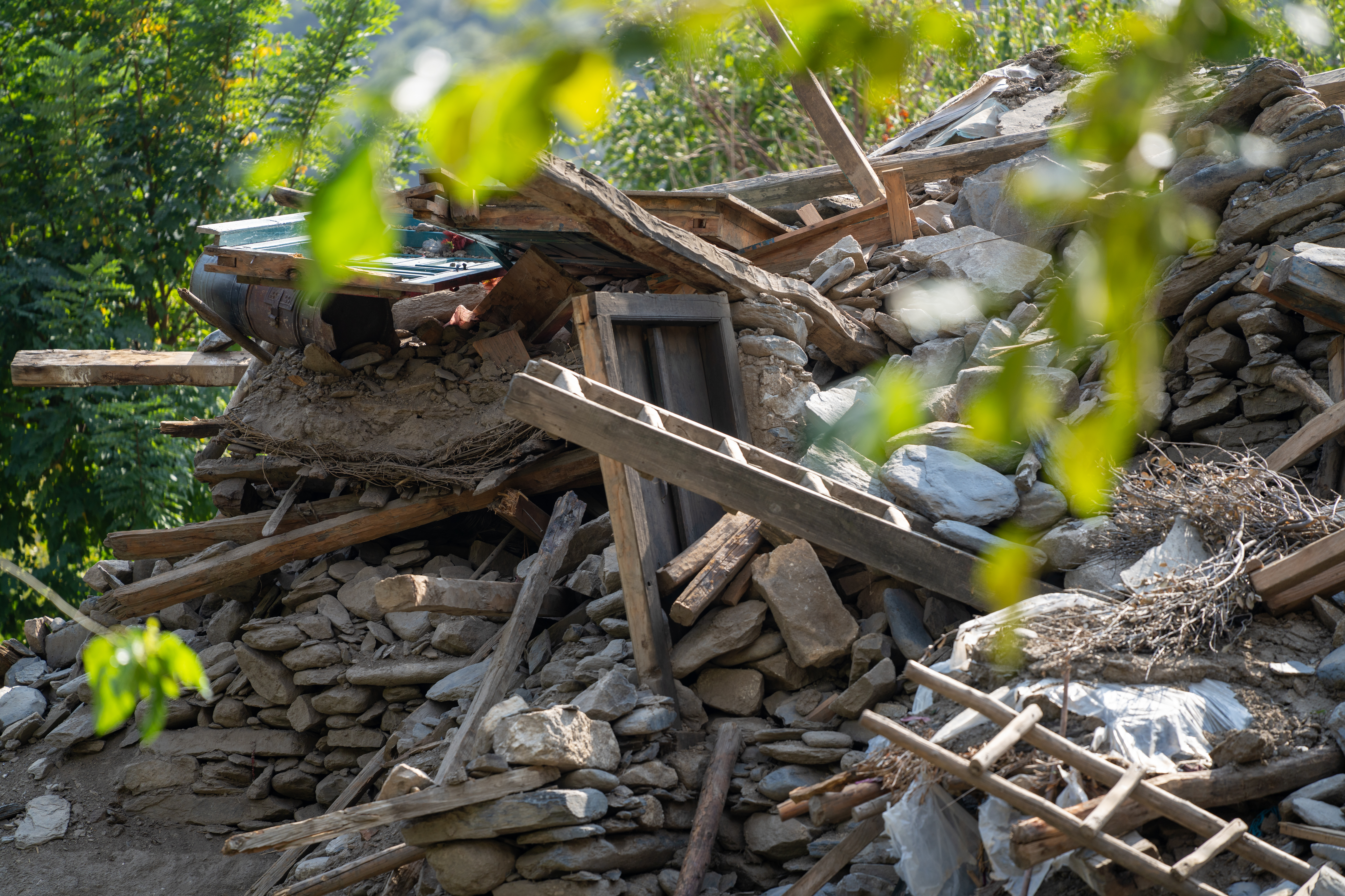 Destroyed homes in Aurak Dandila village [Sorin Furcoi/Al Jazeera]