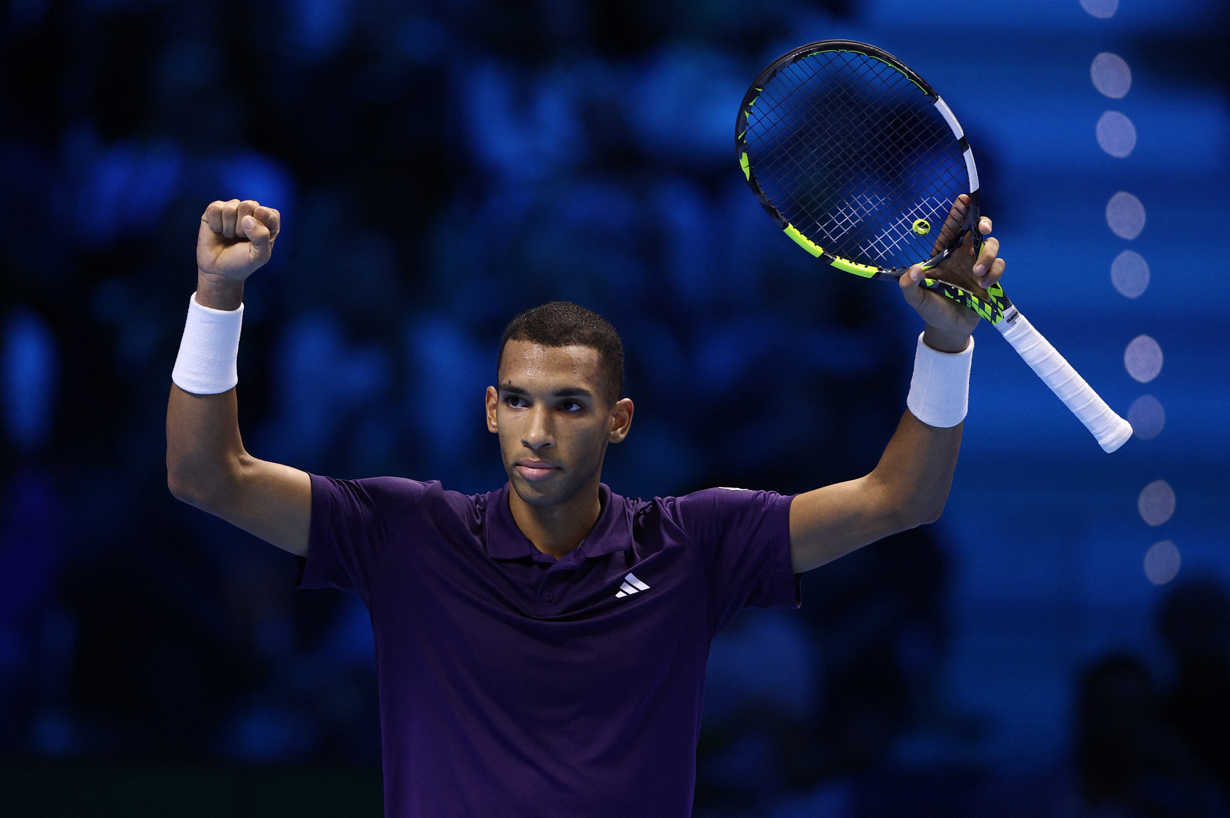 Felix Auger-Aliassime reacts.