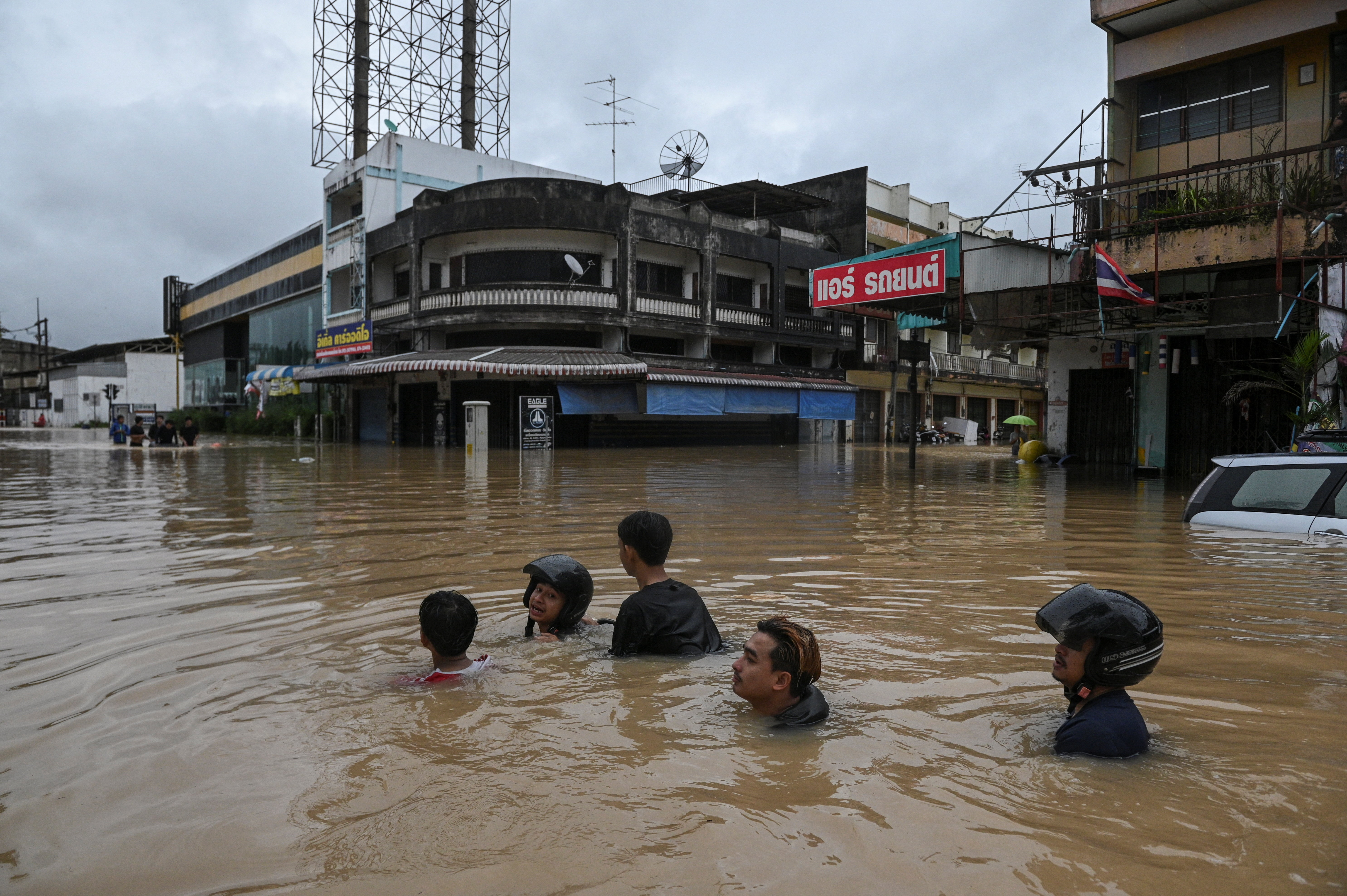 Floods toll rises in southern Thailand