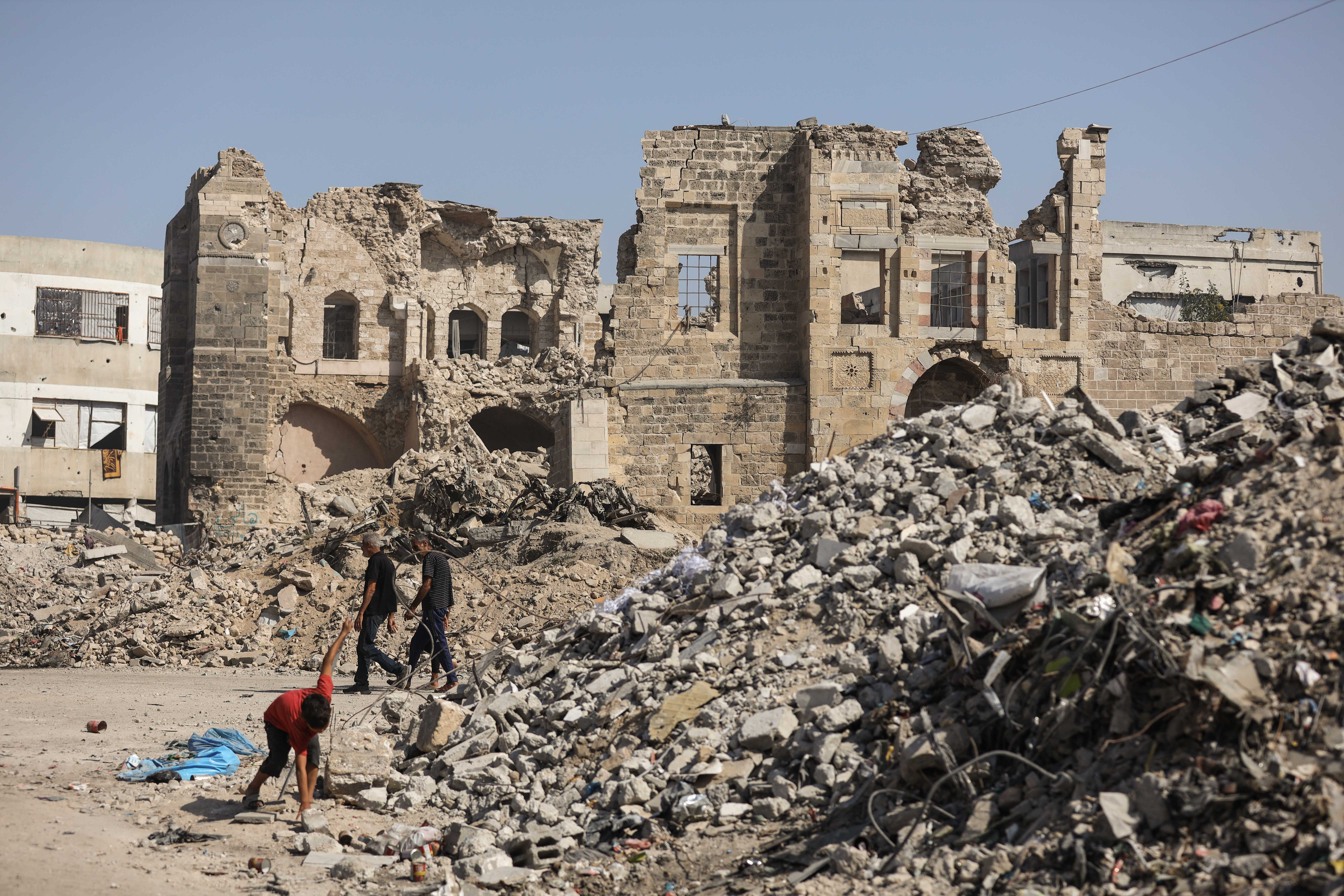 GAZA CITY, GAZA - OCTOBER 31: A view of the Great Omari Mosque which features Mamluk and Ottoman-era architecture, is seen heavily damaged after sustained Israeli attacks in Gaza City, Gaza on October 31, 2025. The mosque suffered extensive destruction during more than two years of Israeli attacks. ( Khames Alrefi - Anadolu Agency )