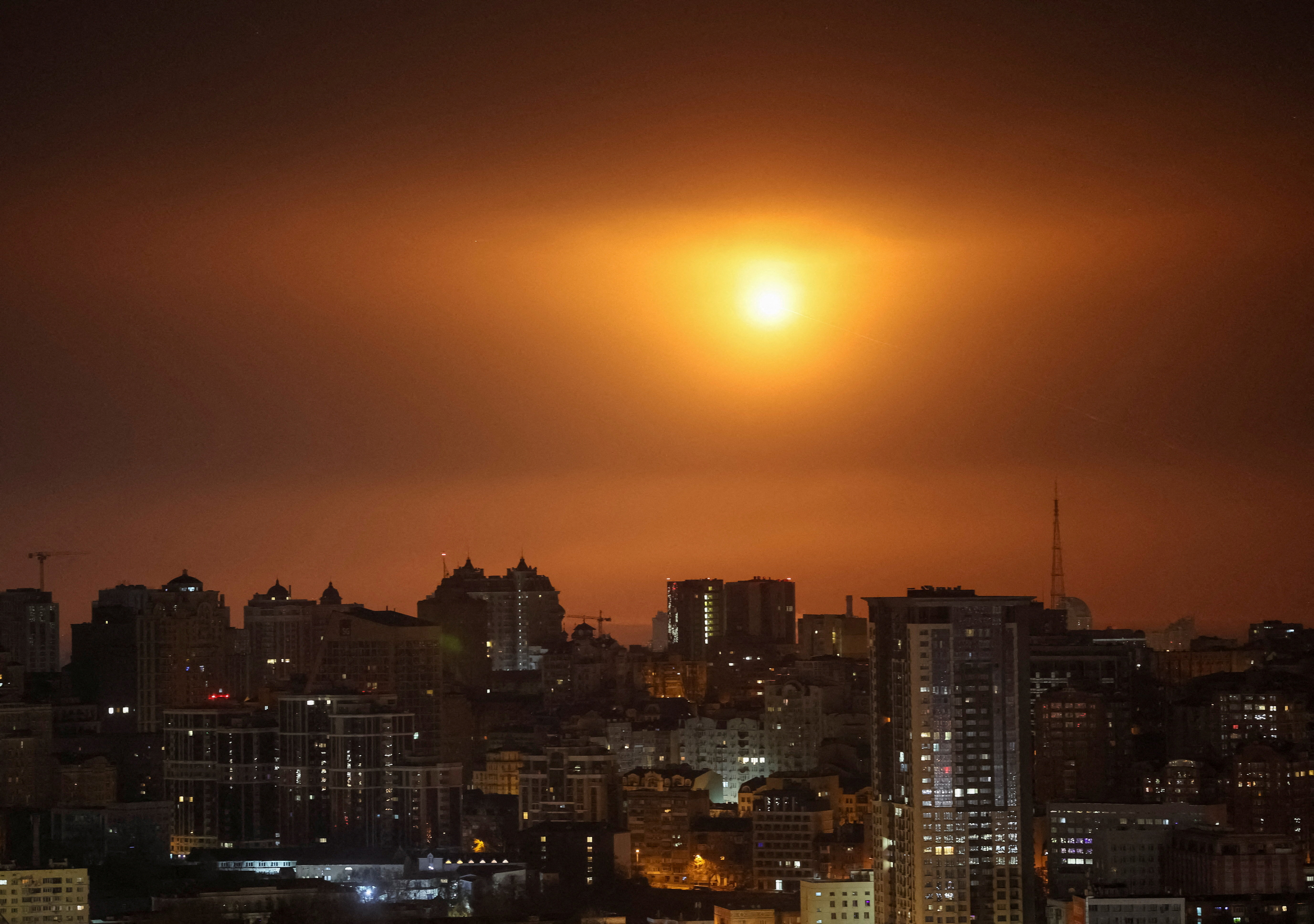 An explosion of a Russian drone in the sky over the city during a Russian missile and drone strike, amid Russia's attack on Ukraine, in Kyiv, Ukraine November 25, 2025. REUTERS/Gleb Garanich TPX IMAGES OF THE DAY