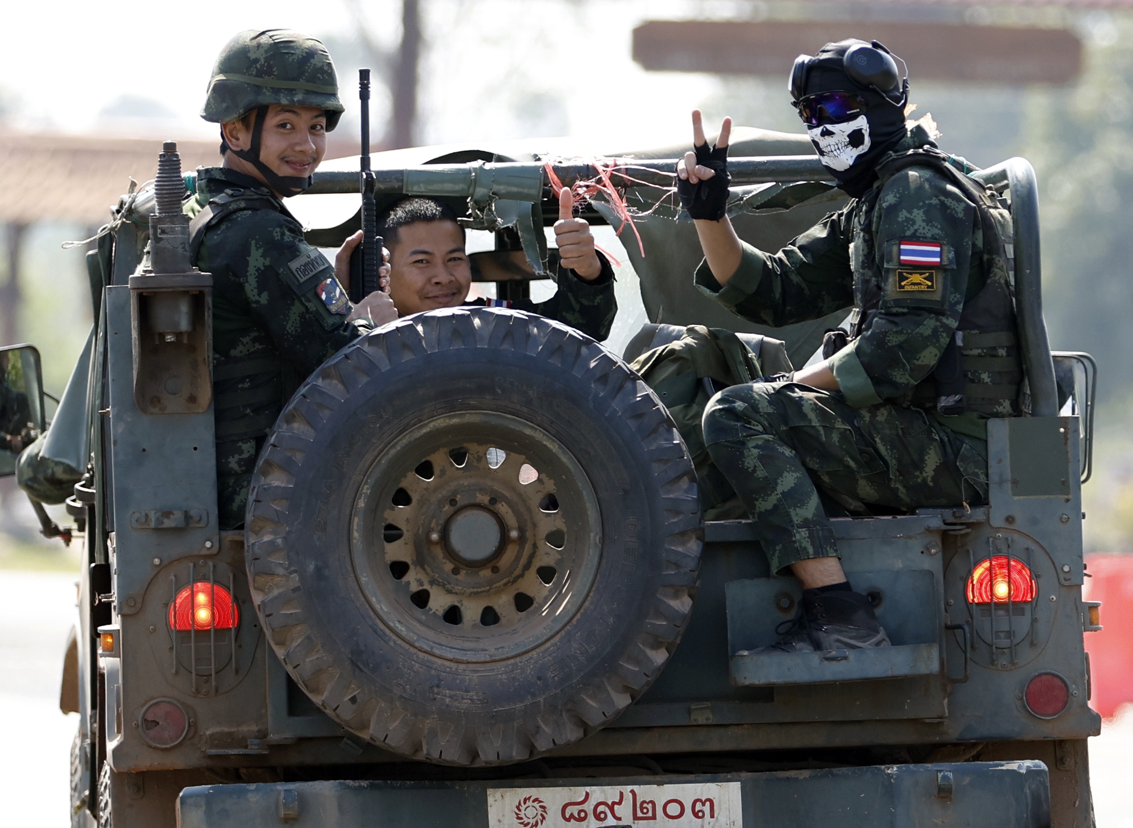 Thai soldiers