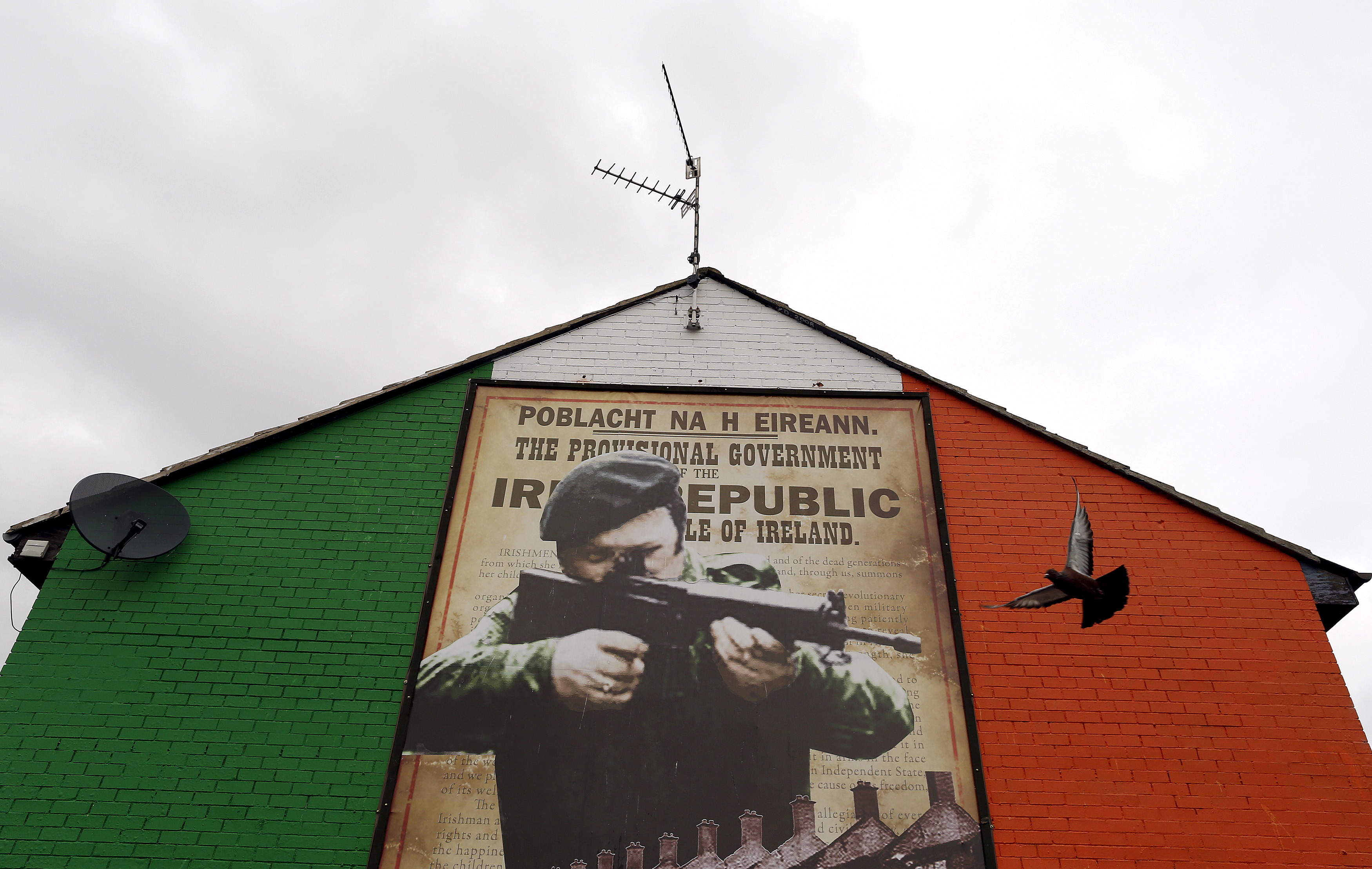 IRA mural