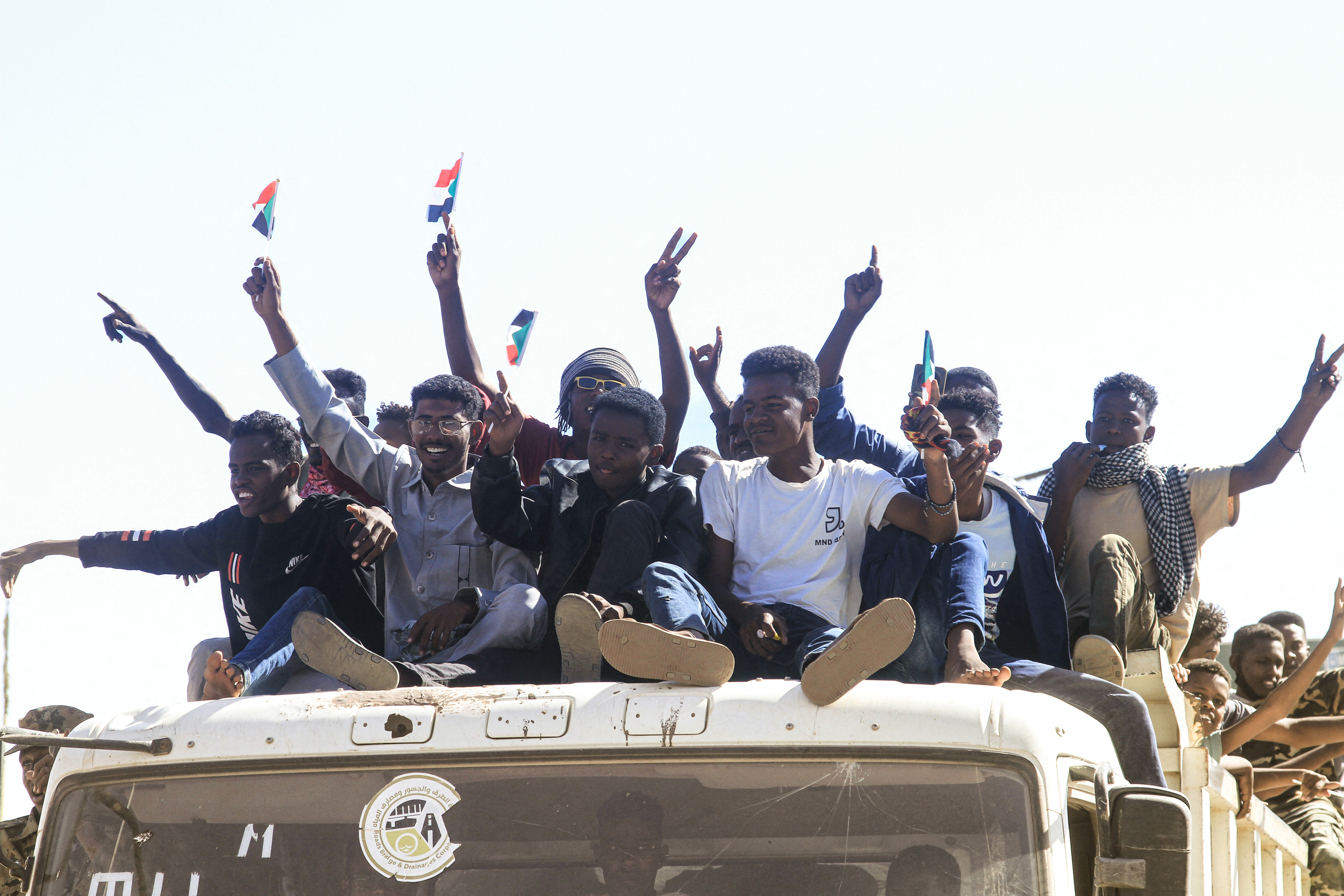 Sudanese support army