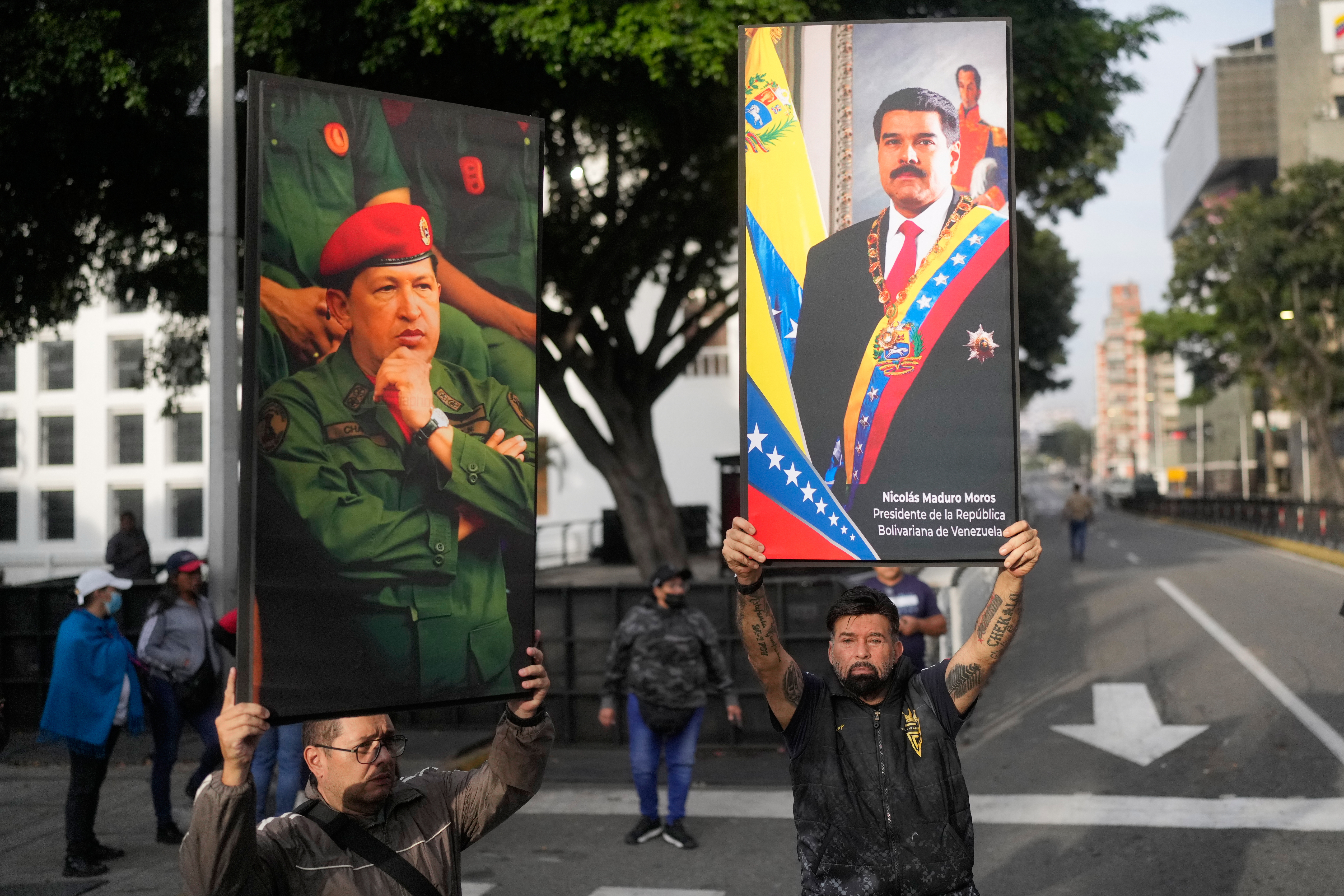U.S. announces airstrikes, capturing Maduro and wife in Venezuela