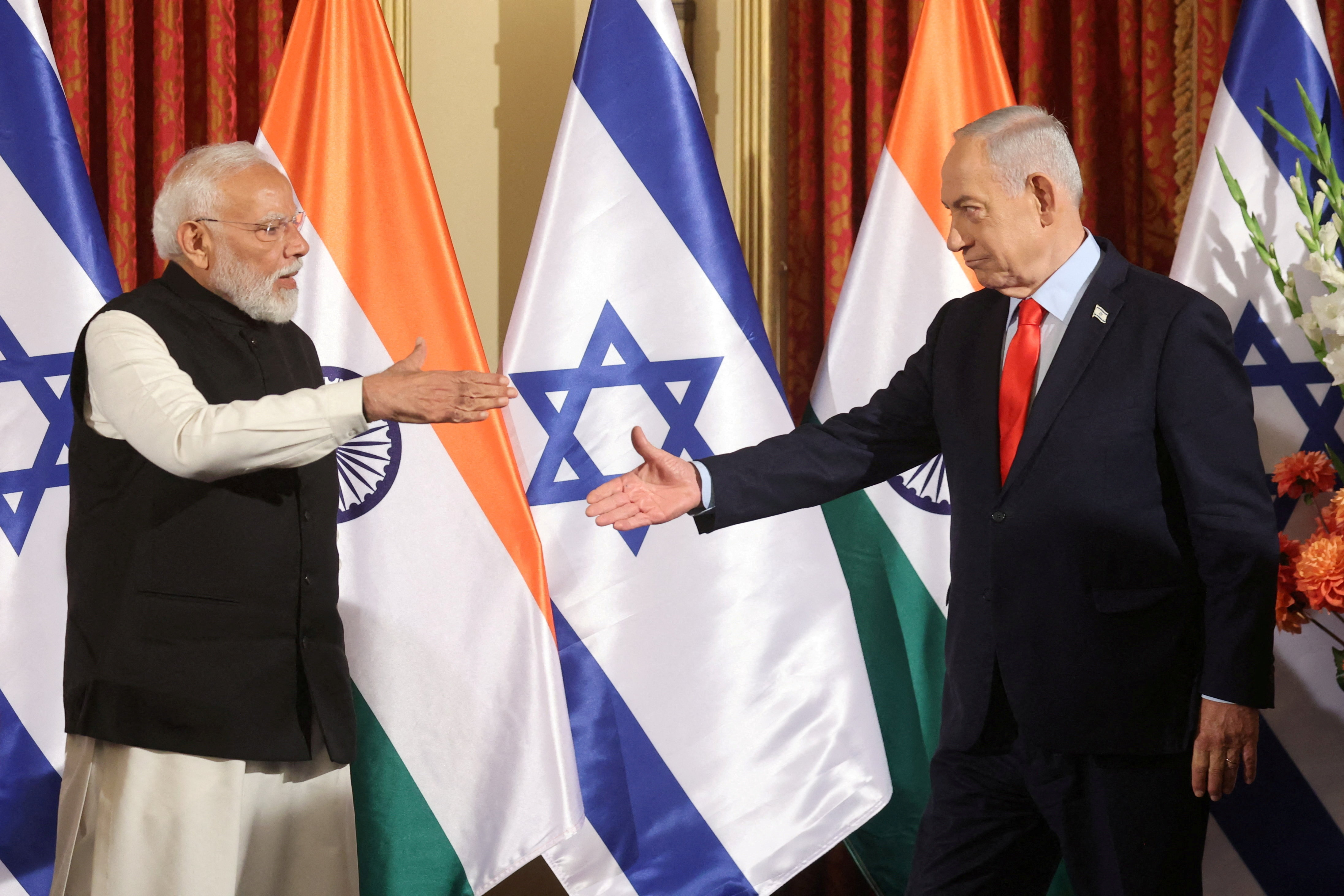 Israel's Prime Minister Benjamin Netanyahu and India's Prime Minister Narendra Modi