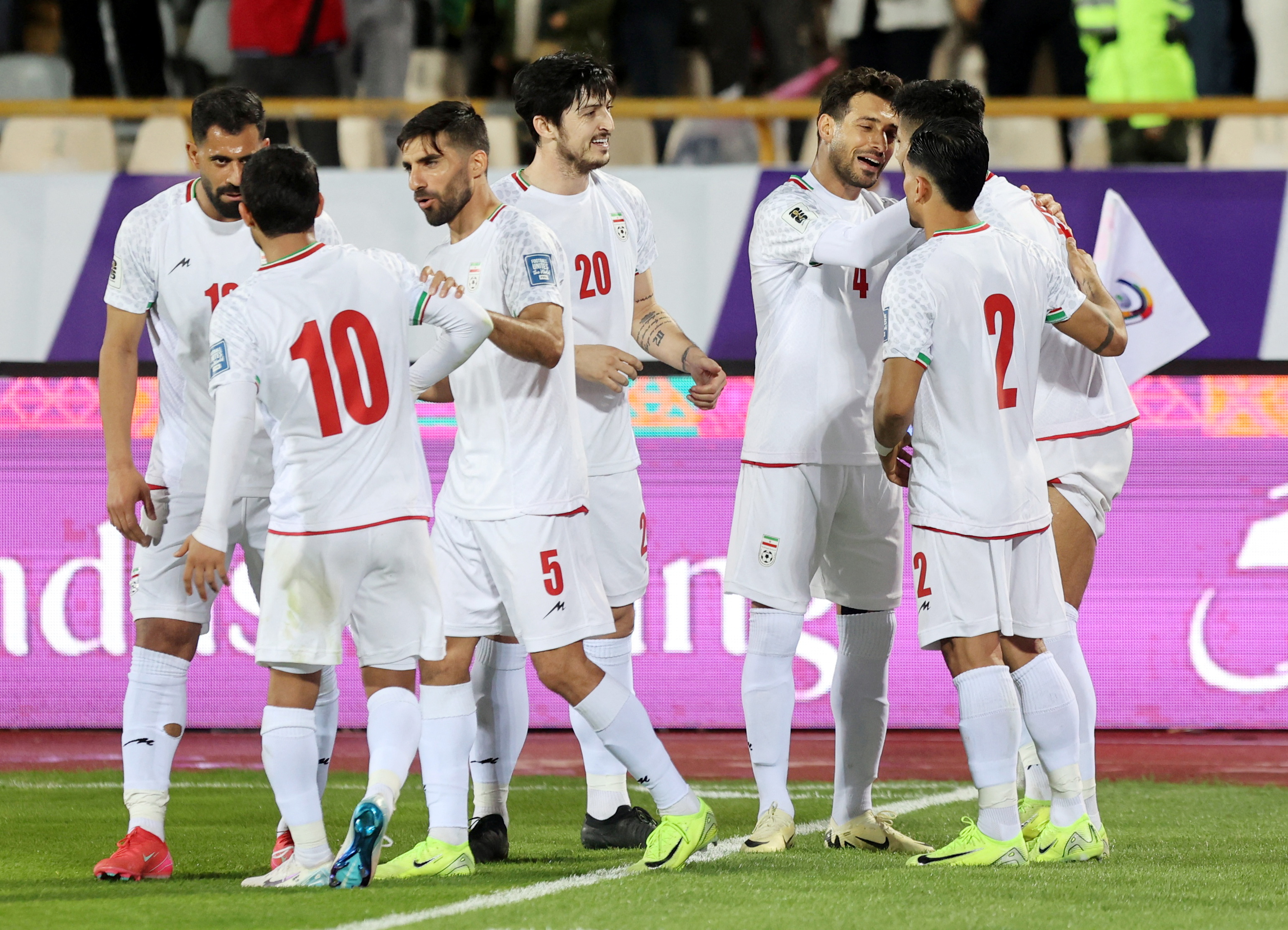 Iranian players in white