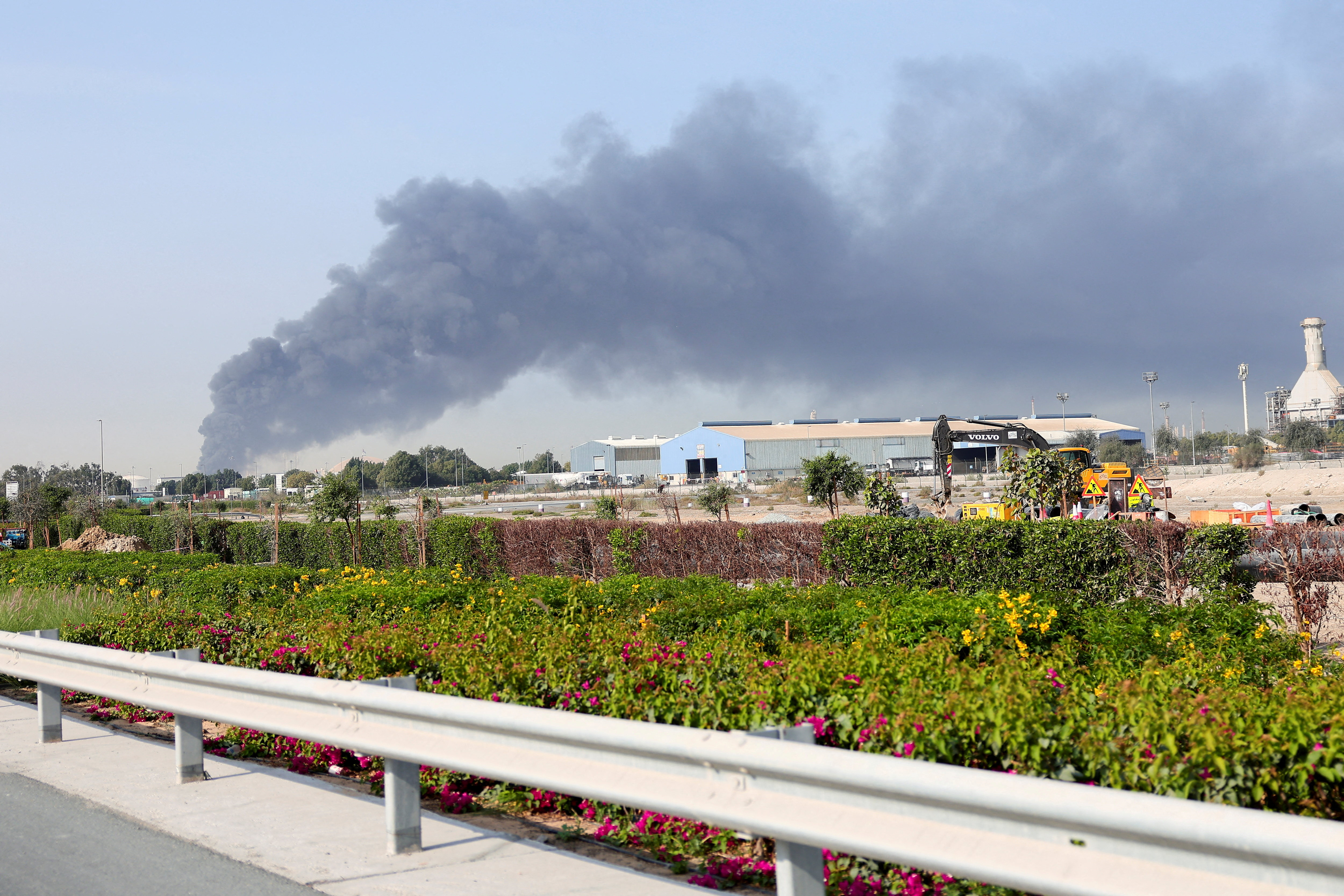 FILE PHOTO: Smoke billows from Jebel Ali port after an Iranian attack, following United States and Israel strikes on Iran, in Dubai, United Arab Emirates, March 1, 2026 REUTERS/Raghed Waked/File Photo